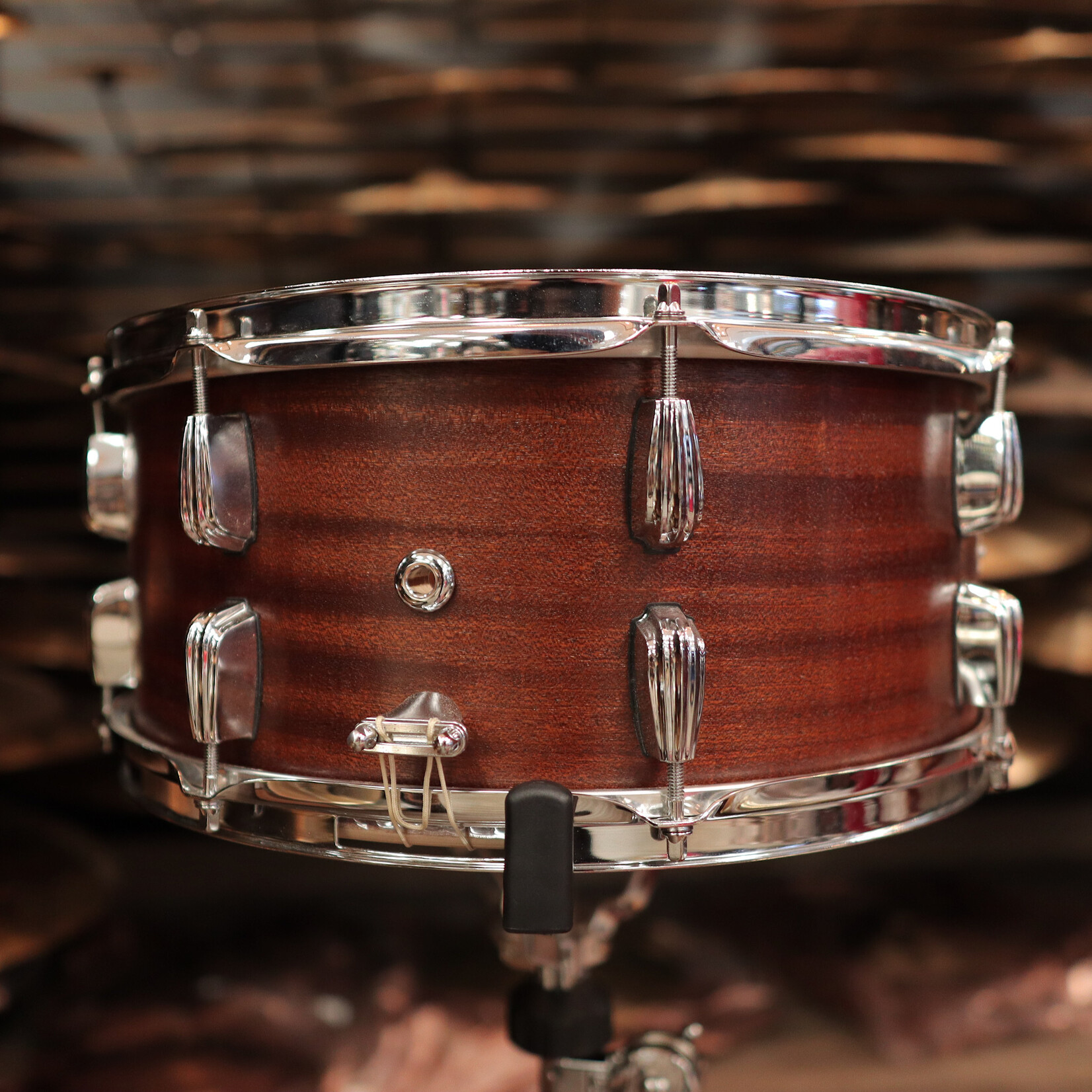 Standard Drum Co. Pre-Owned Standard Drum Co. 7x15" Snare Drum (Ribbon Mahogany Veneer)