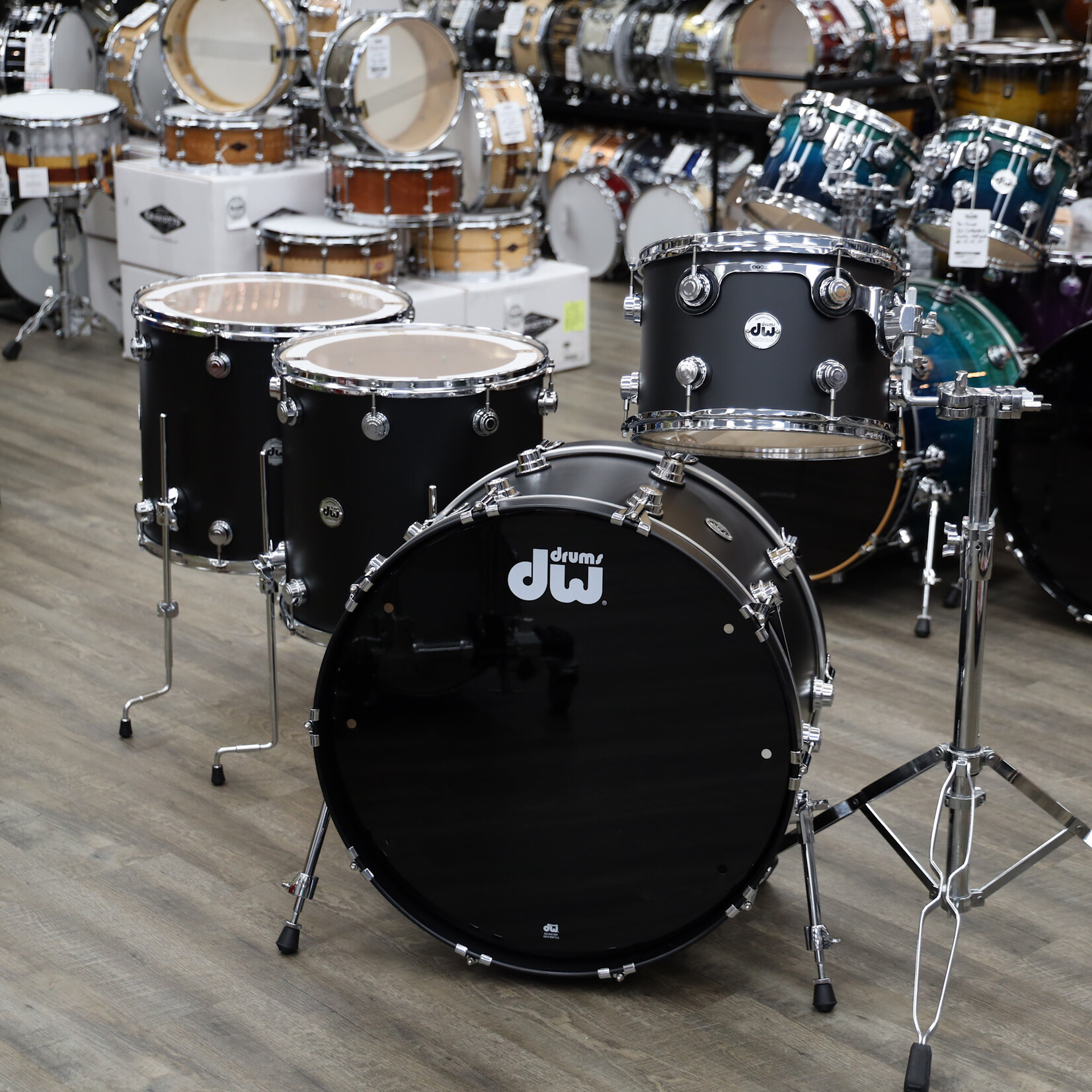 DW DW Collector's Series "SSC" Pure Maple 4-PC Shell Pack 24/13/16/18 (Ebony Satin Oil w/ Chrome HW)