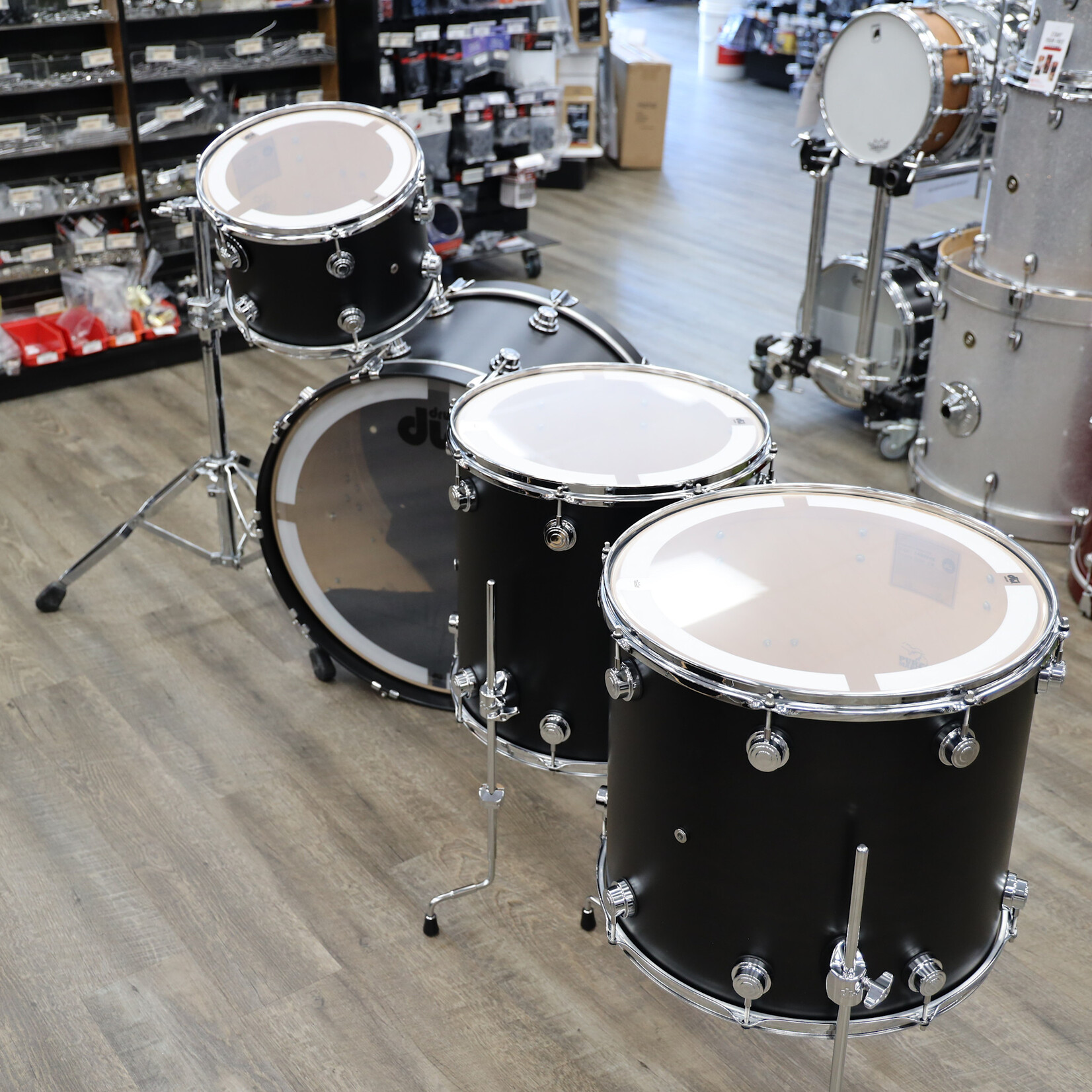 DW DW Collector's Series "SSC" Pure Maple 4-PC Shell Pack 24/13/16/18 (Ebony Satin Oil w/ Chrome HW)