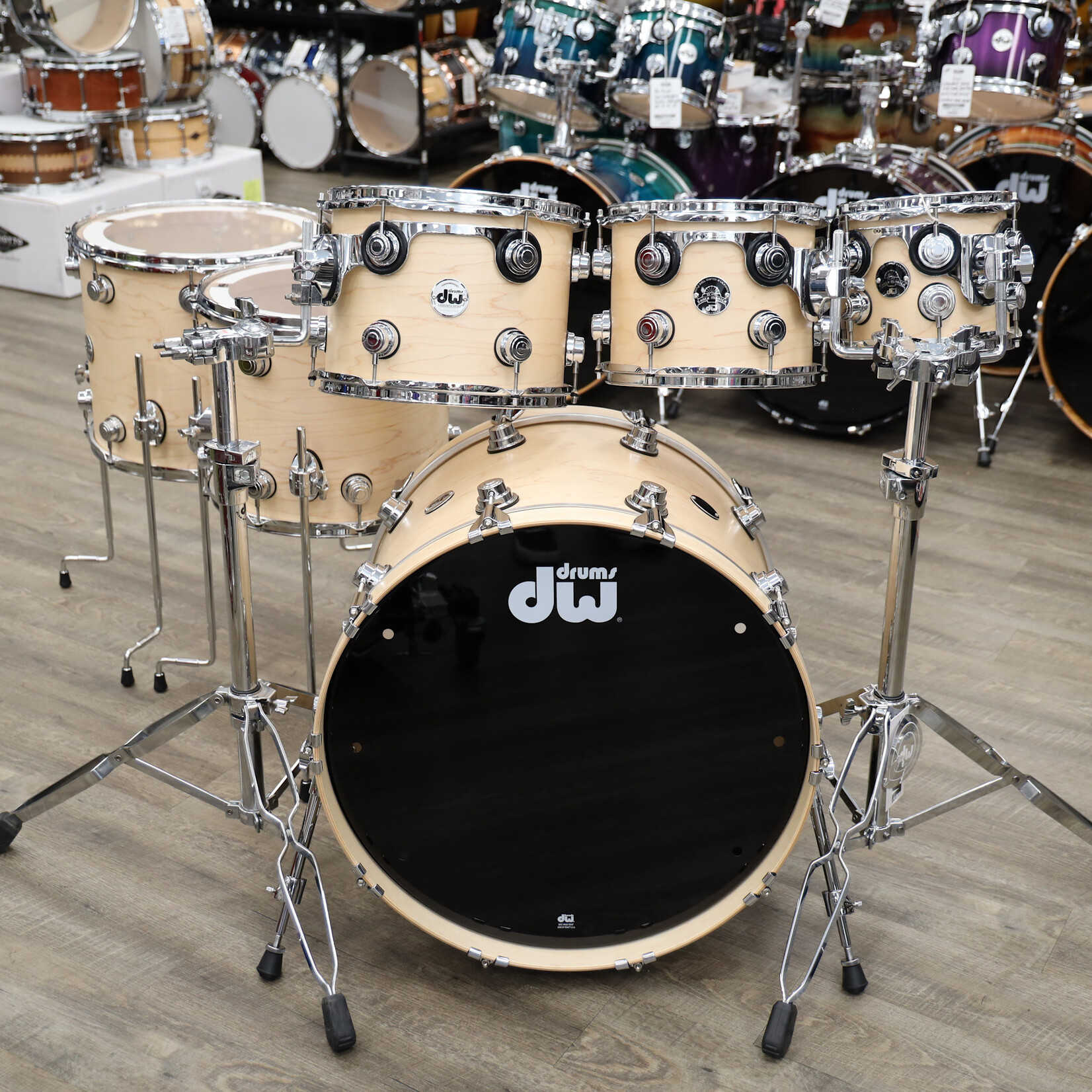 DW DW Collector's Series Santa Monica 6-Piece Shell Pack 22/8/10/12/14/16 (Satin Oil w/ Chrome Hardware)