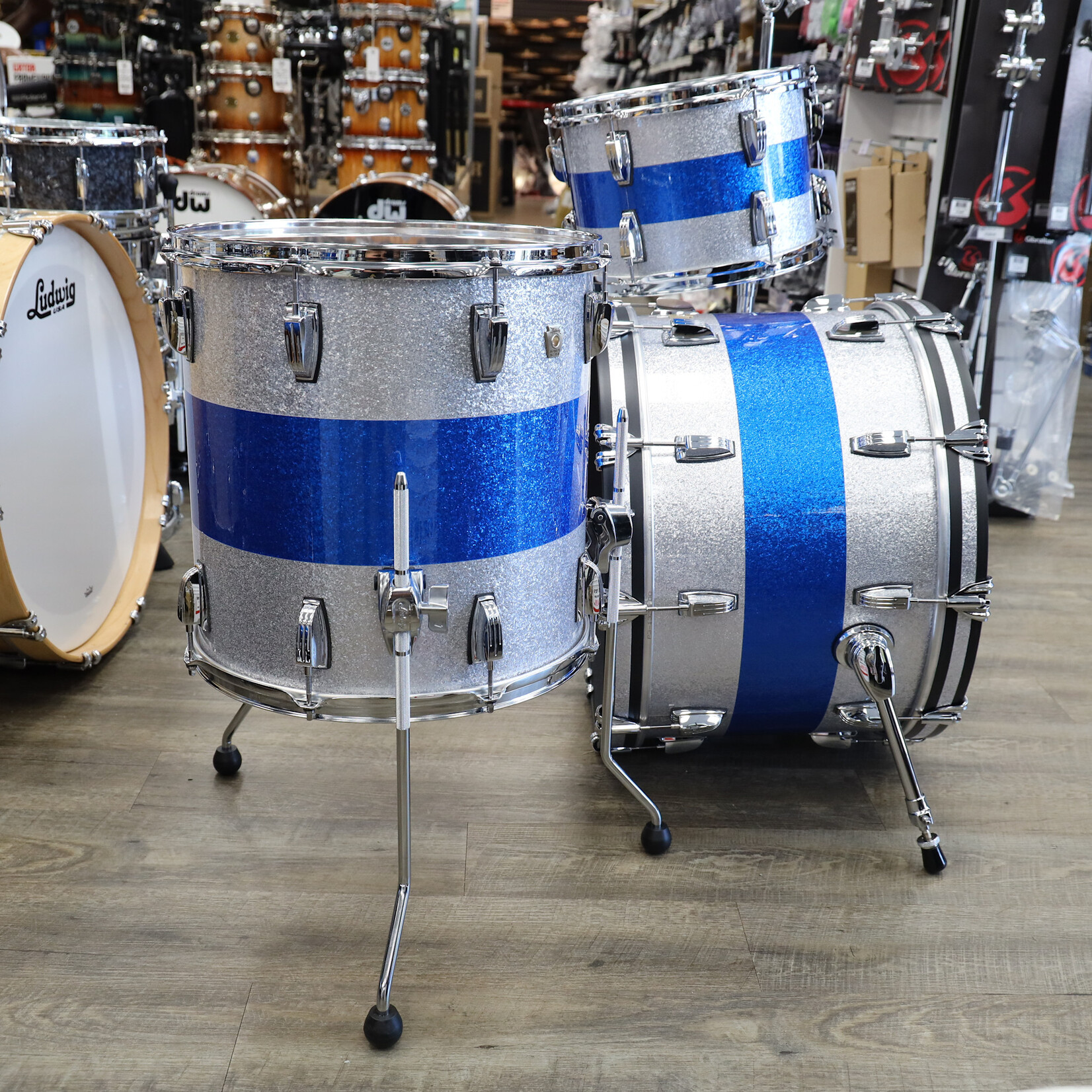 Ludwig Ludwig Classic Maple FAB 3-Piece Shell Pack 13/16/22 (Silver/ Blue/ Silver Tri-band)