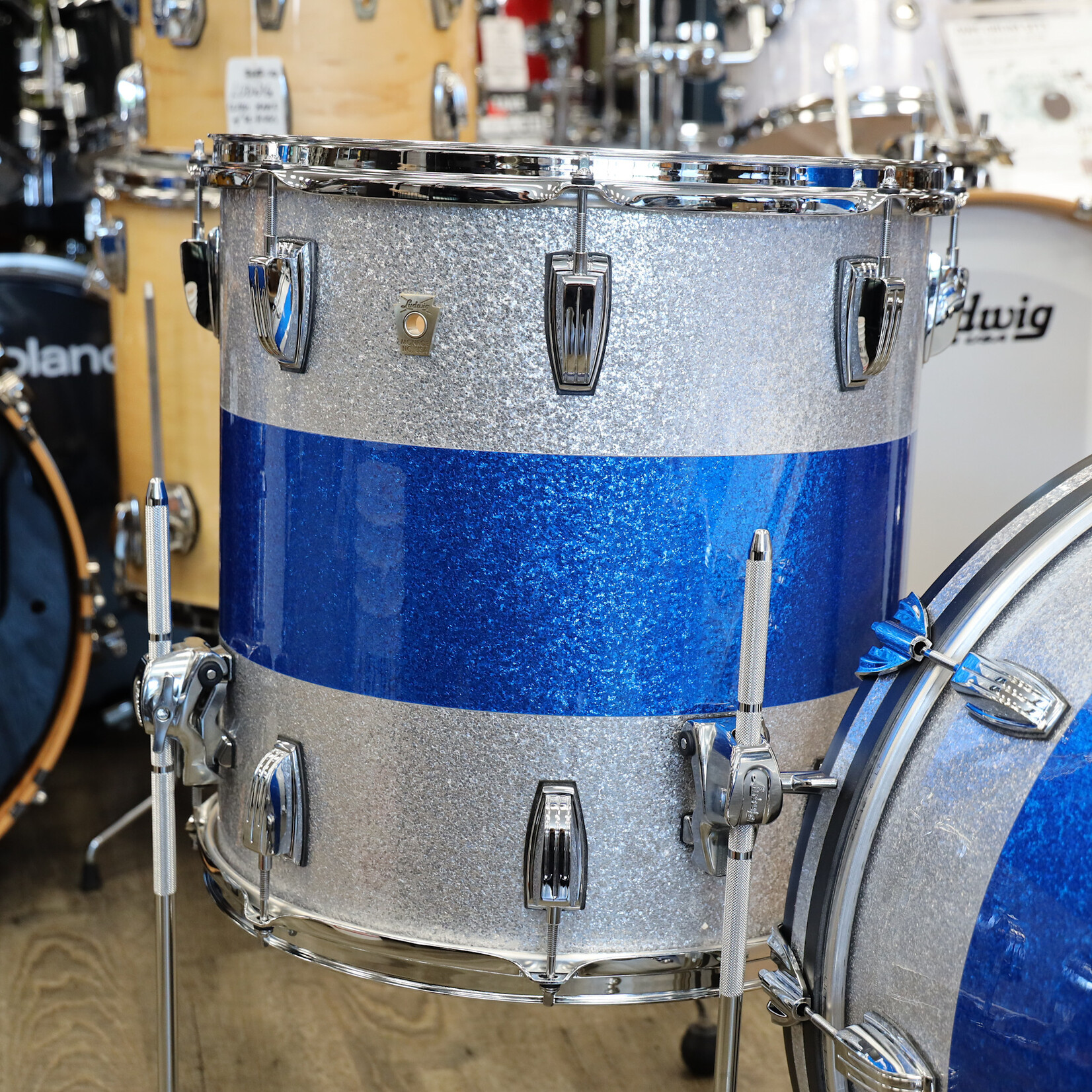 Ludwig Ludwig Classic Maple FAB 3-Piece Shell Pack 13/16/22 (Silver/ Blue/ Silver Tri-band)