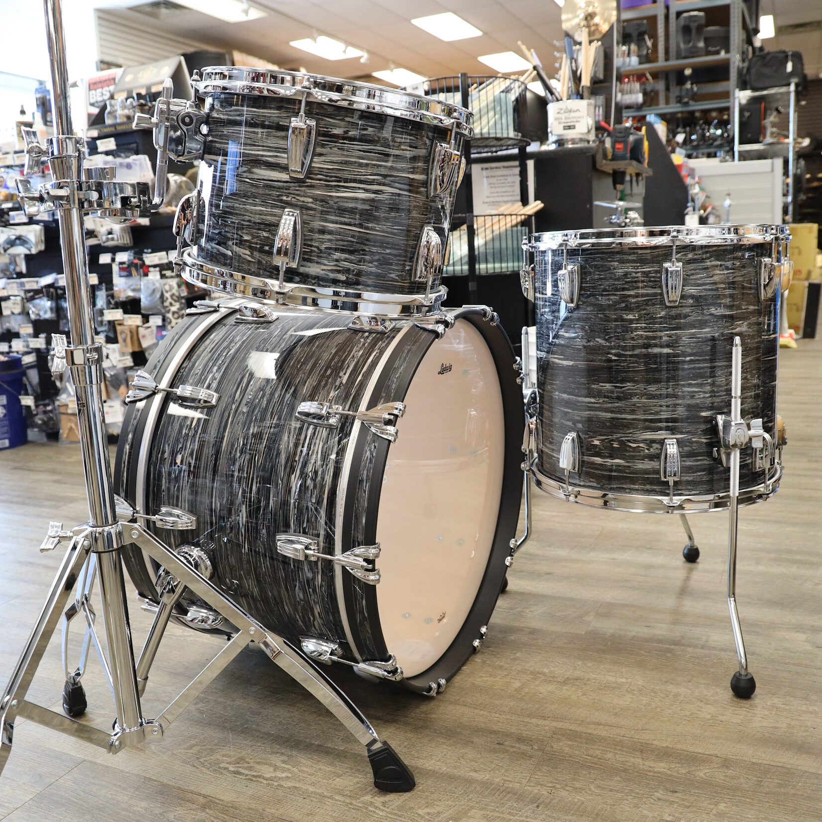 Ludwig Ludwig Classic Maple FAB 3-Piece Shell Pack 13/16/22 (Vintage Black Oyster)