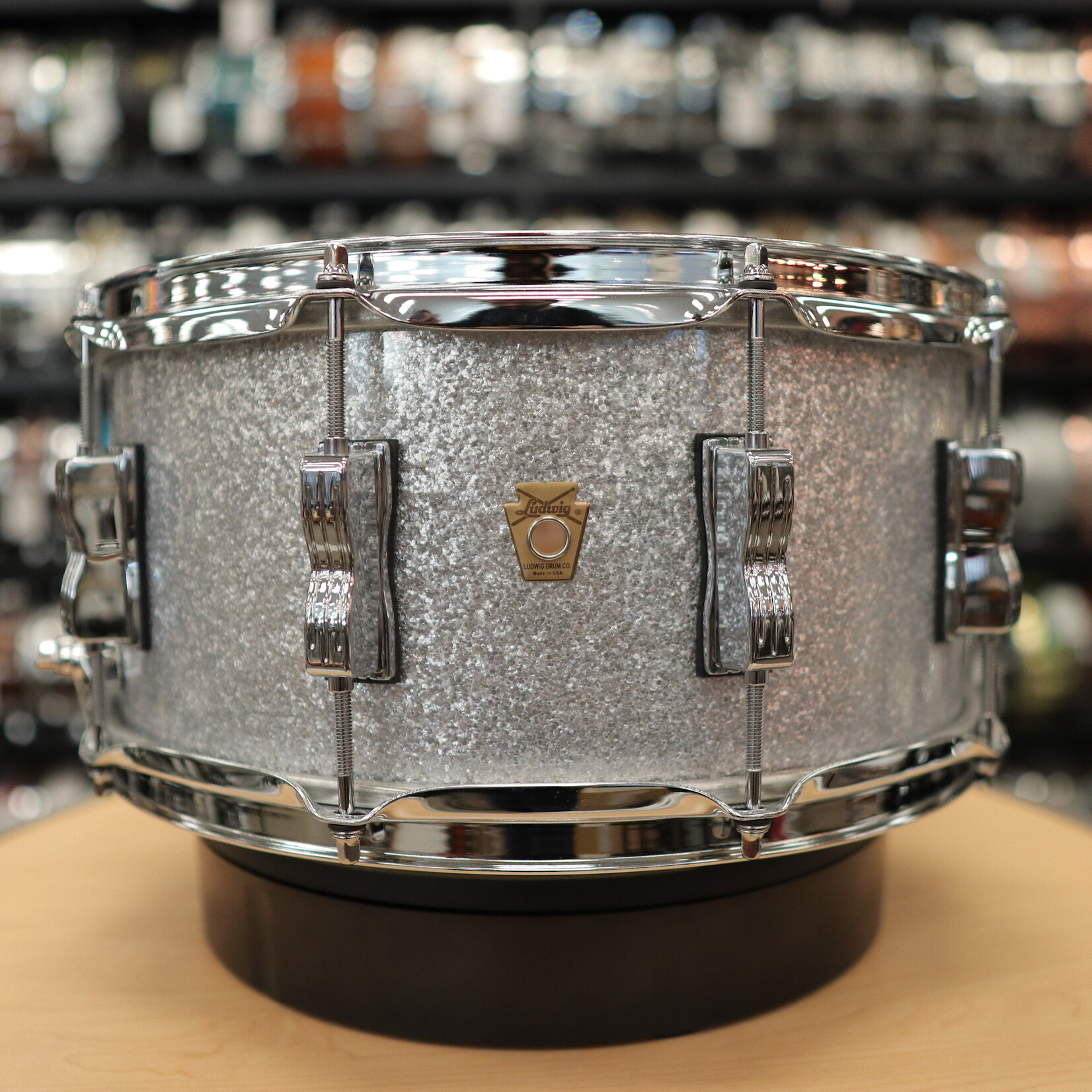 Ludwig Ludwig Legacy Maple 6.5x14" Snare Drum (Silver Sparkle)
