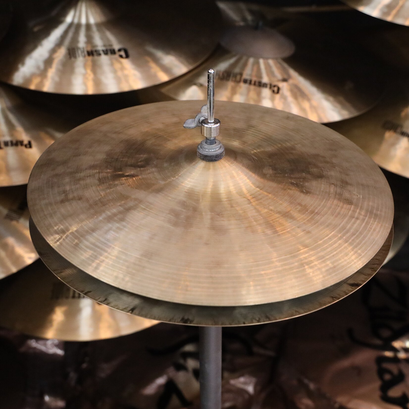 K. Zildjian (Istanbul) Vintage K. Zildjian Istanbul New Stamp Hi-Hat Pair 14" 884g/894g with Original Bag!