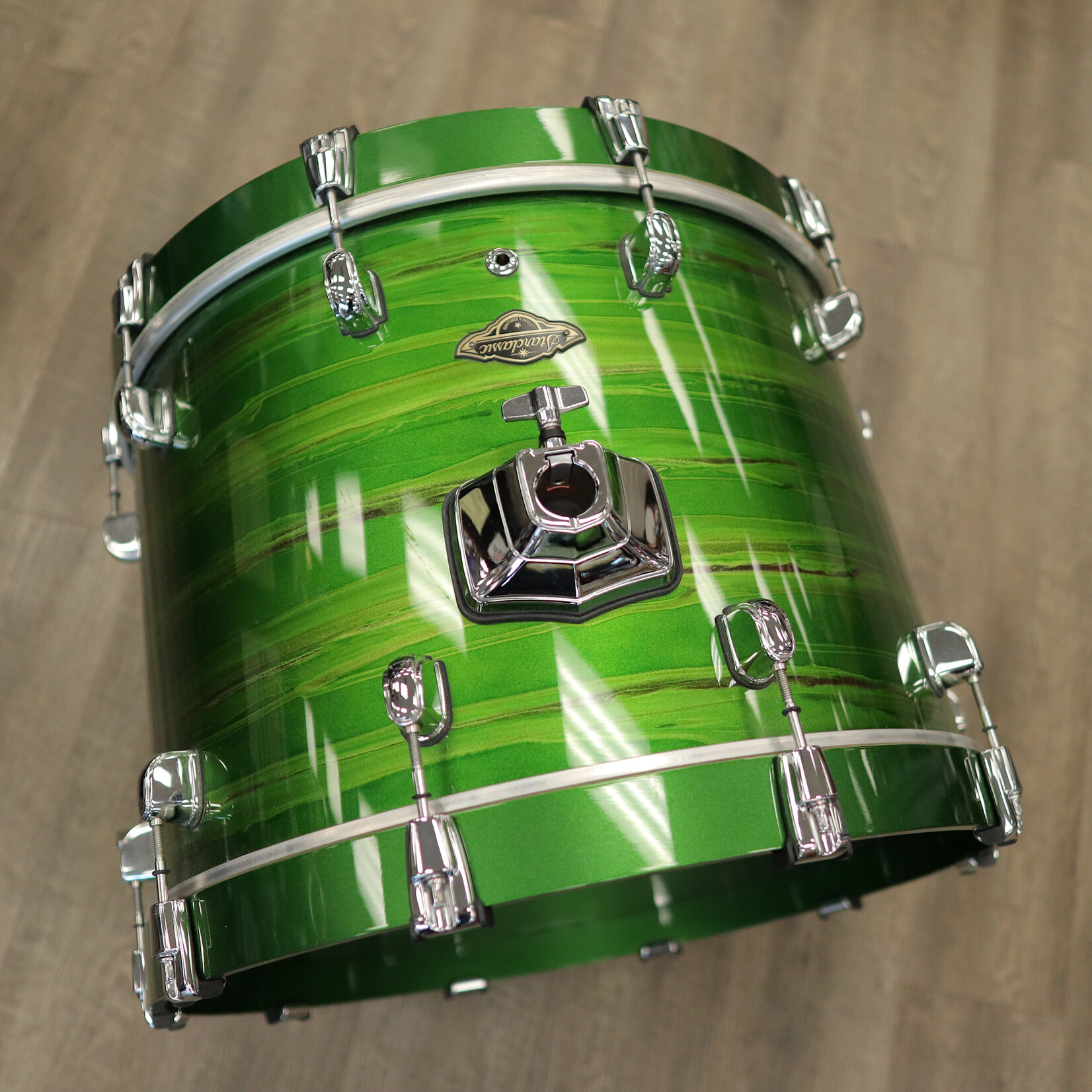 Tama Pre-Owned Tama Starclassic Walnut/Birch 14x20" Bass Drum (Lacquer Shamrock Oyster)