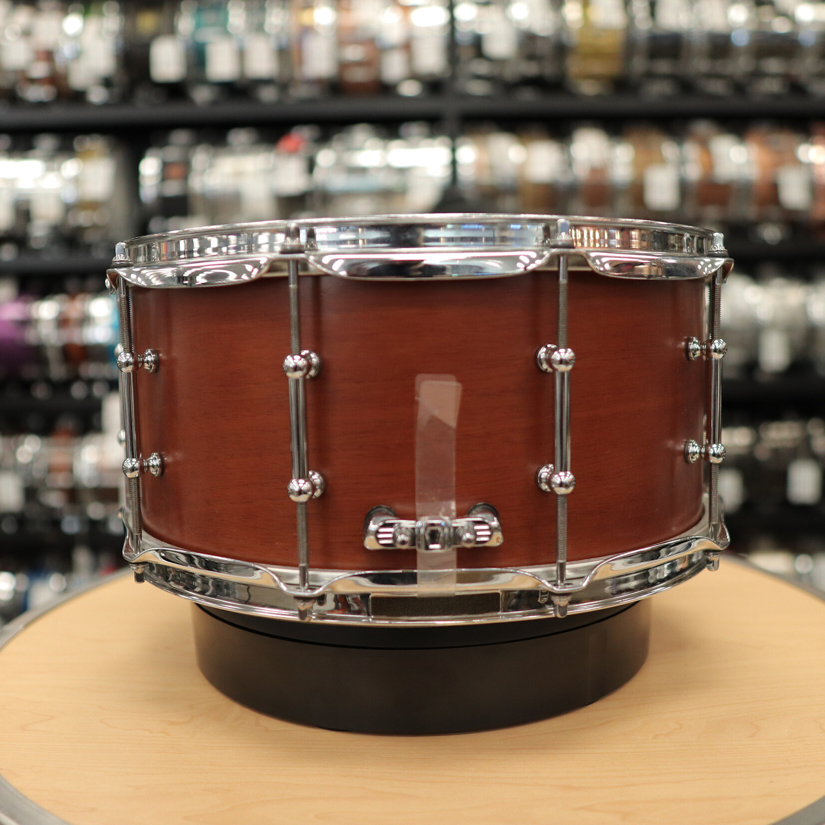 Ludwig Used Ludwig Universal Mahogany 6.5x14" Snare Drum LU6514MA