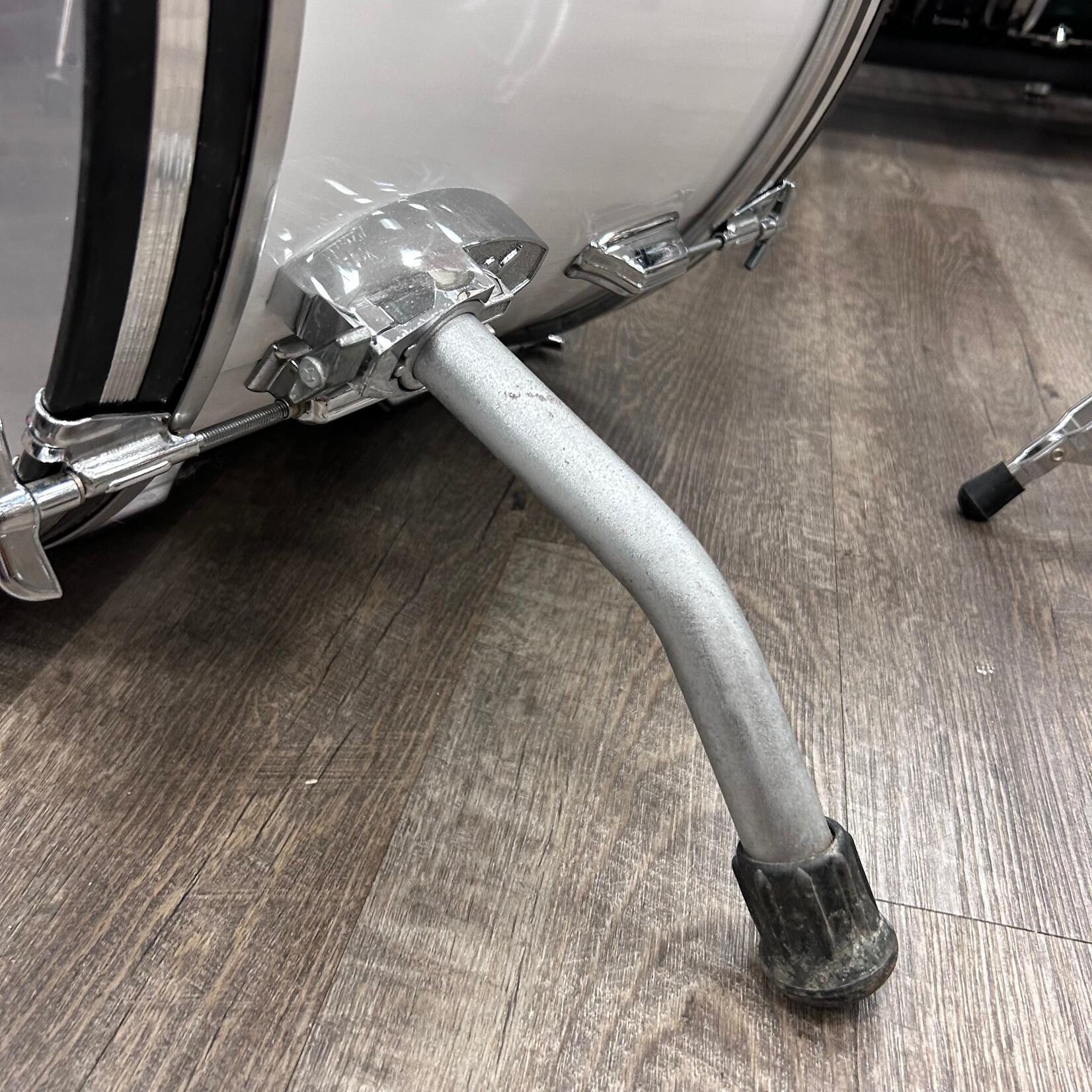 Rogers Pre-Owned Rogers Londoner 5 w/ add-on Toms 8/10/12/13/16/22 (New England White)