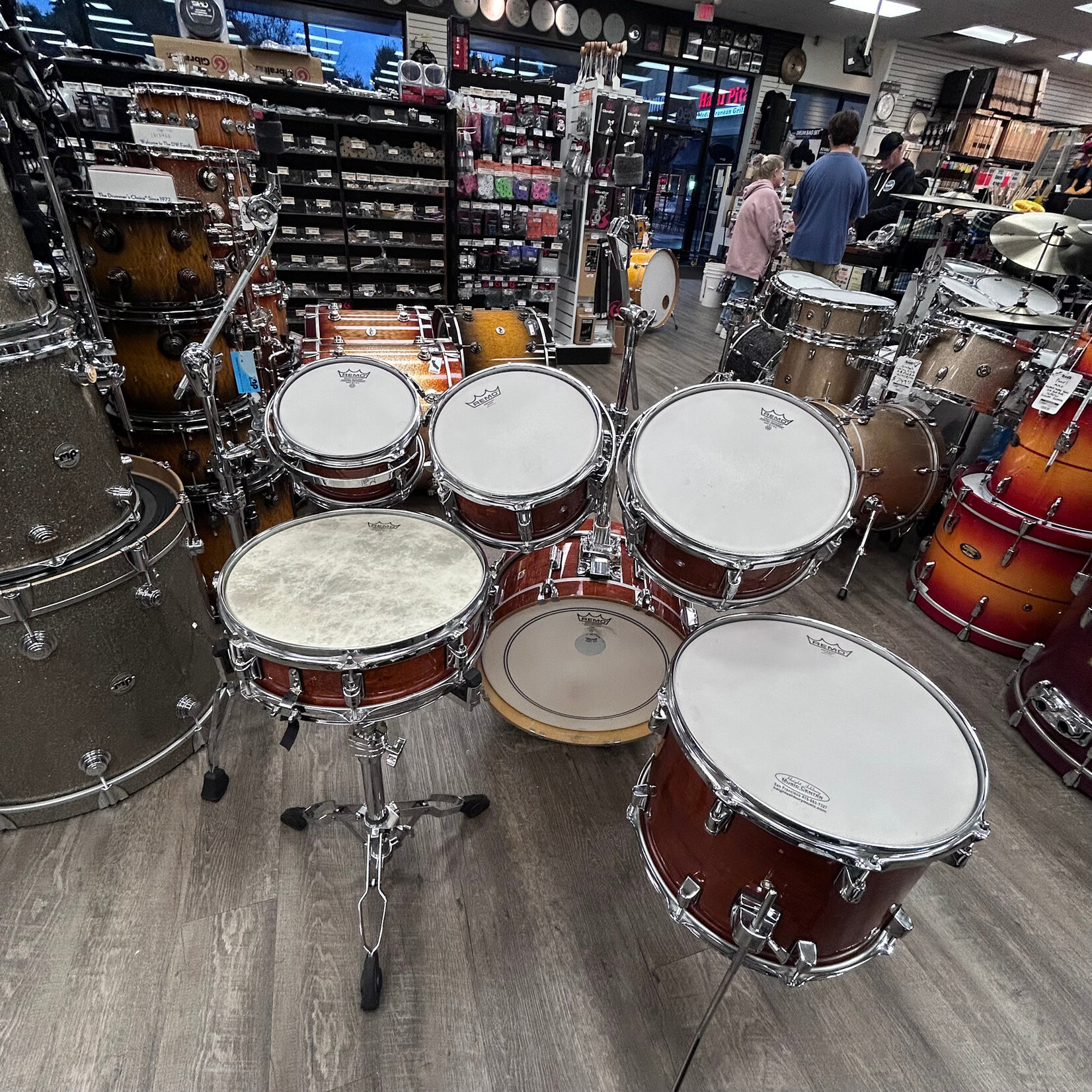 Taye Pre-owned Taye 6-pc GoKit w/ carrying bag