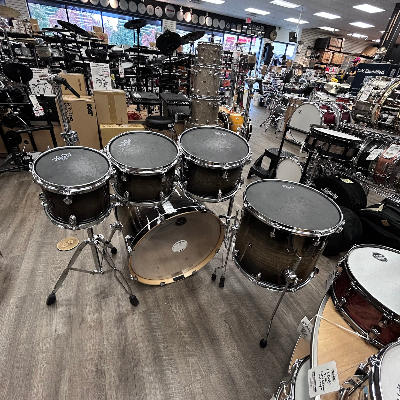 Mapex Pre-Owned Mapex Armory 5-Pc Studioease Fast Shell Pack 8 /10/12/16/22 (Black Dawn)