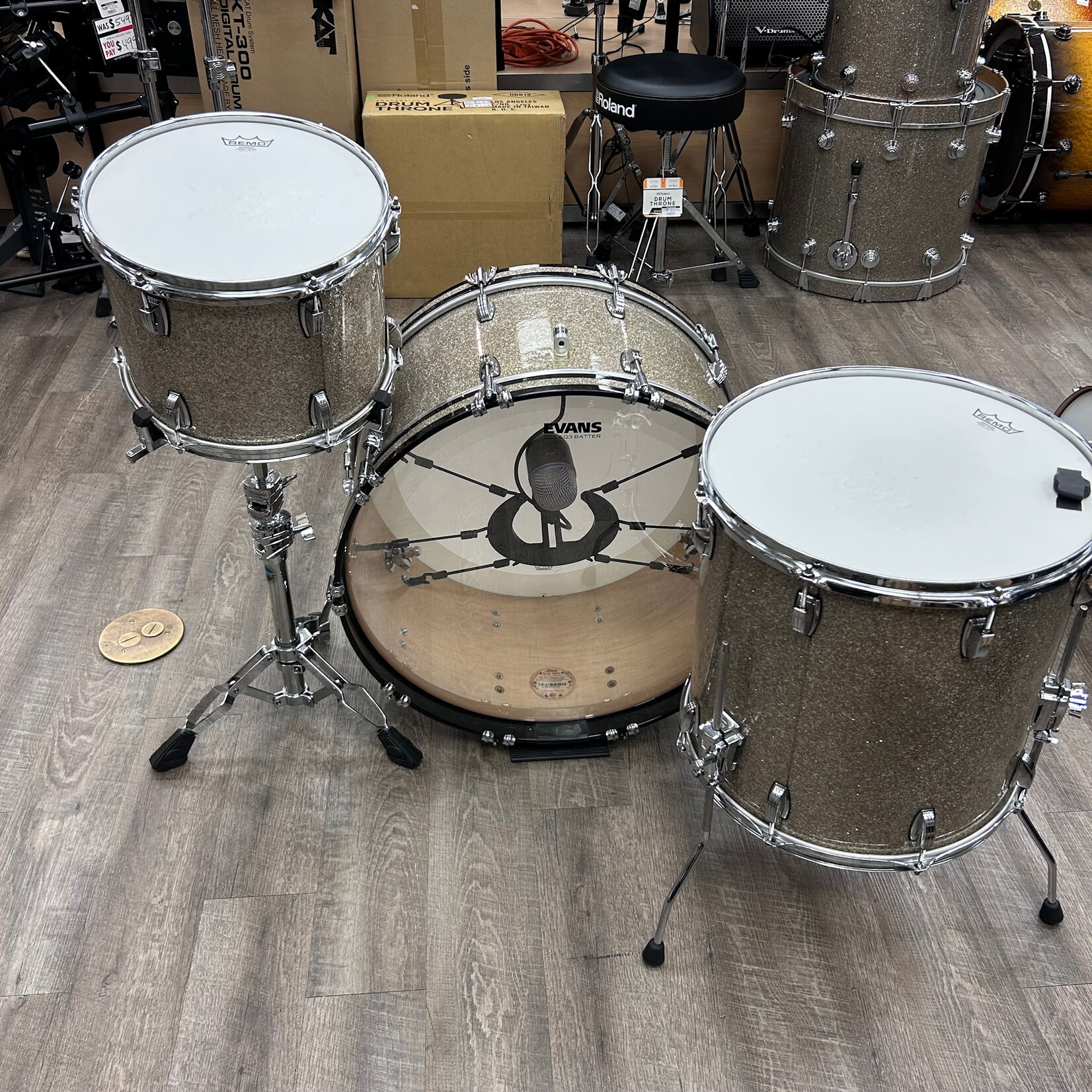 Ludwig Pre-Owned Ludwig Classic Maple Shell Pack 13/16/24 (Ginger Glass Glitter)