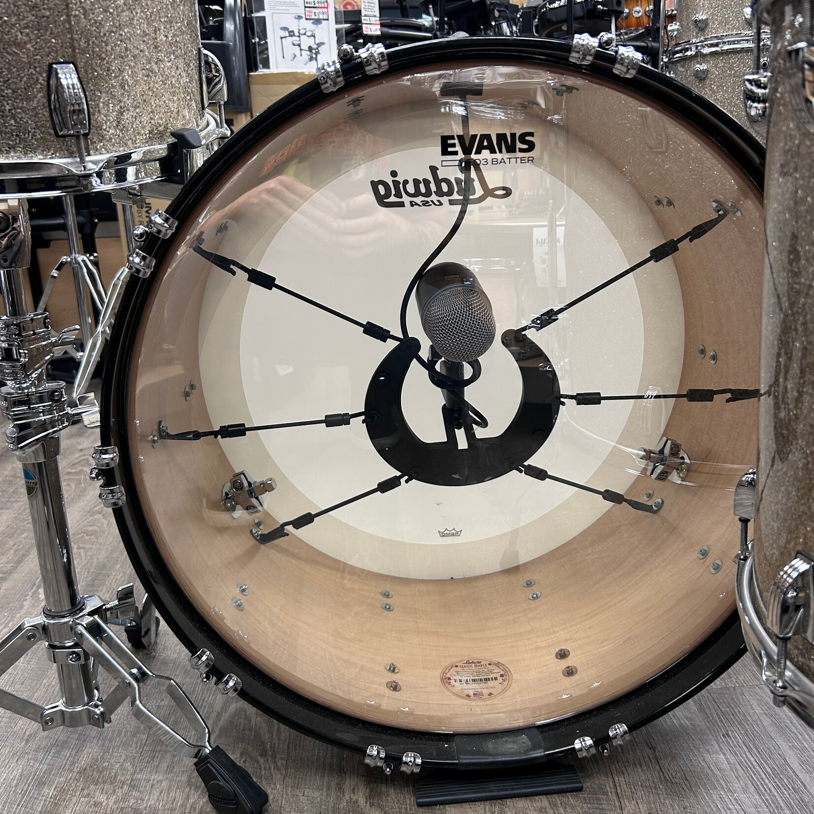 Ludwig Pre-Owned Ludwig Classic Maple Shell Pack 13/16/24 (Ginger Glass Glitter)