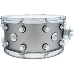 DW DW Design Series 7x14" Snare Drum (Titanium Satin)