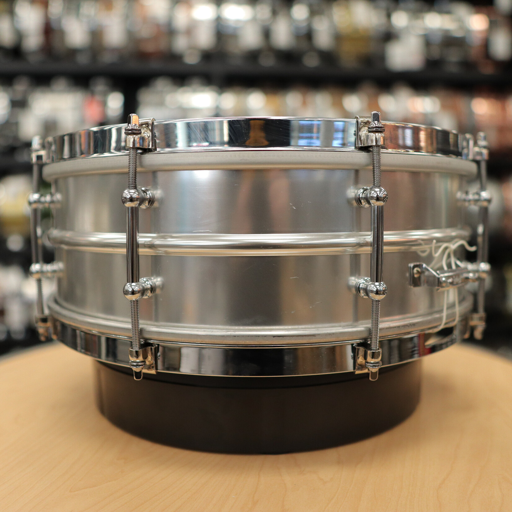 Ludwig Vintage 60s Ludwig 5x14" Acrolite w/ Tube Lugs, Single Flanged Hoops, & Claws