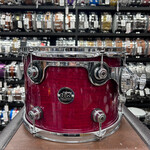 DW Pre-Owned DW Performance 9x13 Tom (Cherry Stain)