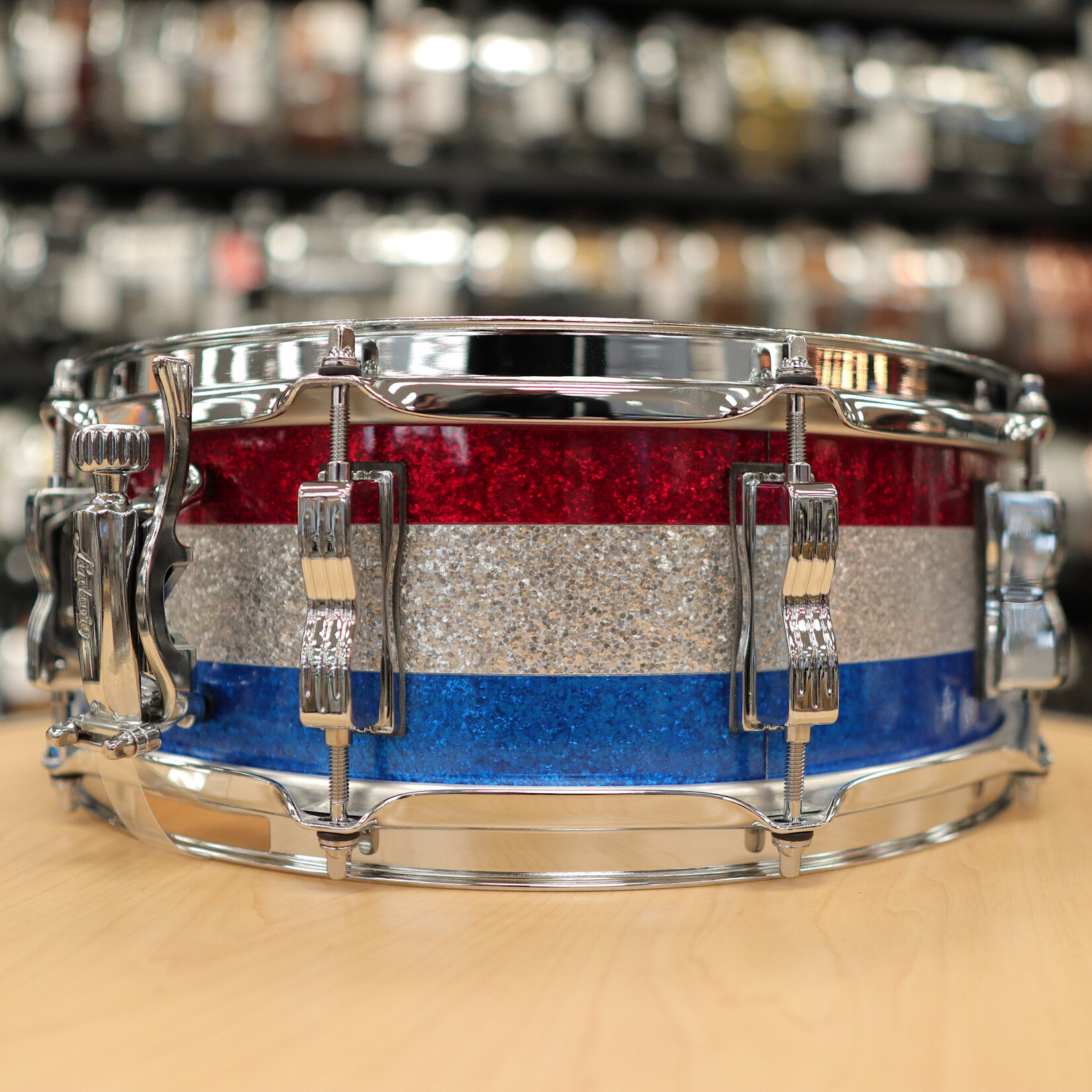 Ludwig Ludwig Classic Maple 5x14" Snare Drum (Red/ Silver/ Blue Tri-band)