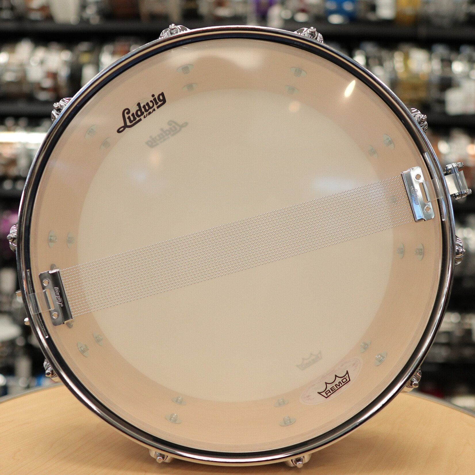 Ludwig Ludwig Classic Maple 5x14" Snare Drum (Red/ Silver/ Blue Tri-band)