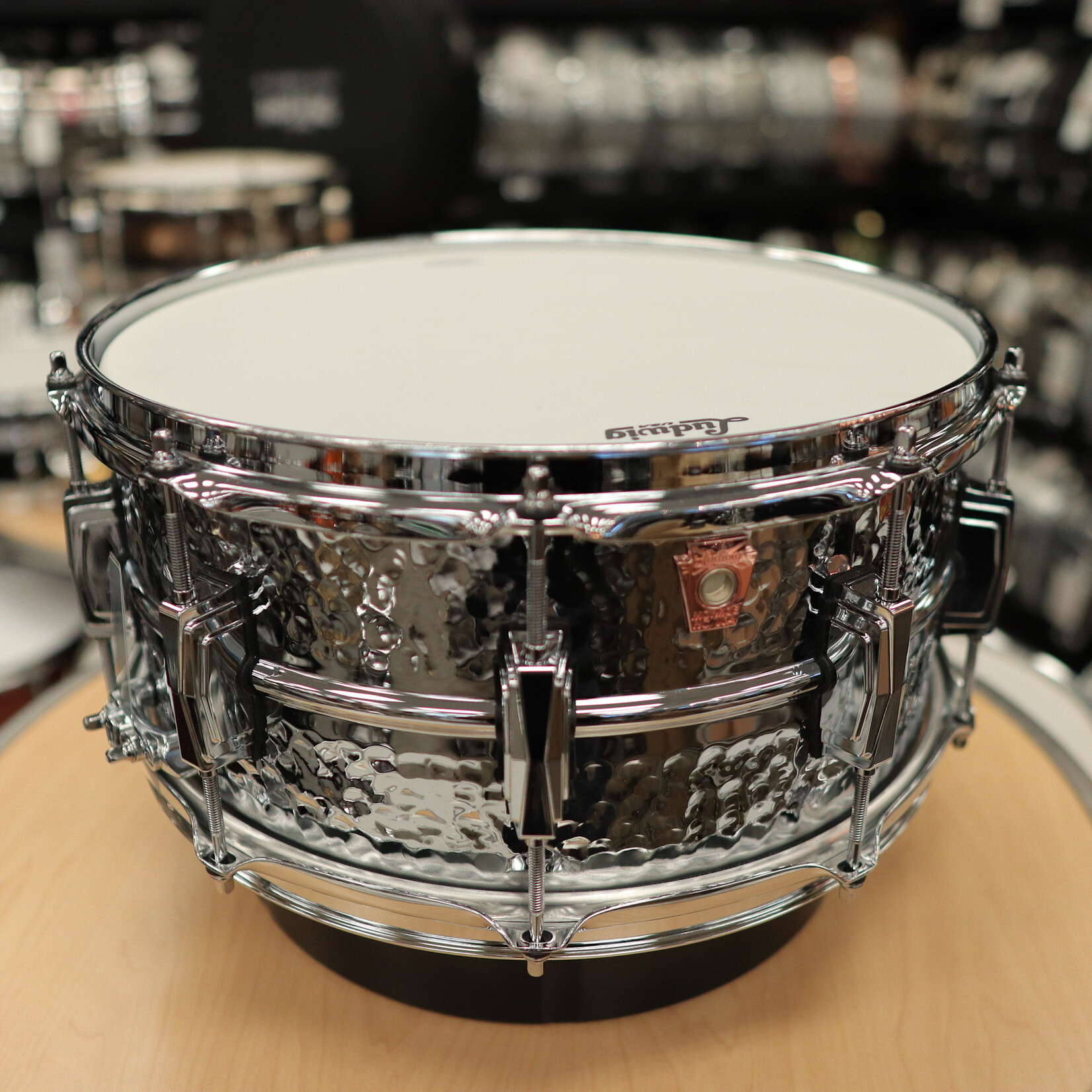 Ludwig Pre-Owned Ludwig Limited Edition 6.5x14" Chrome over Hammered Copper Snare Drum