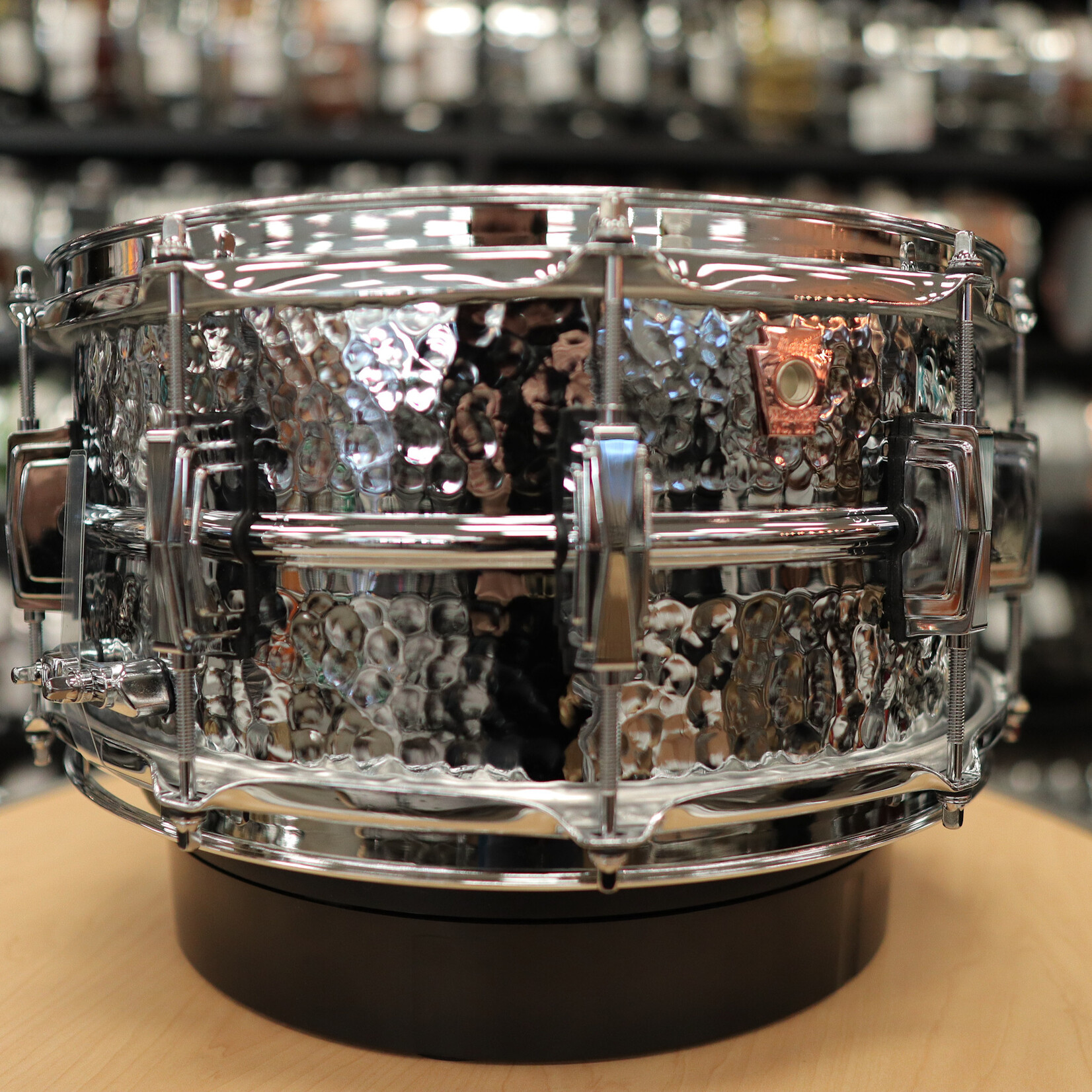 Ludwig Pre-Owned Ludwig Limited Edition 6.5x14" Chrome over Hammered Copper Snare Drum