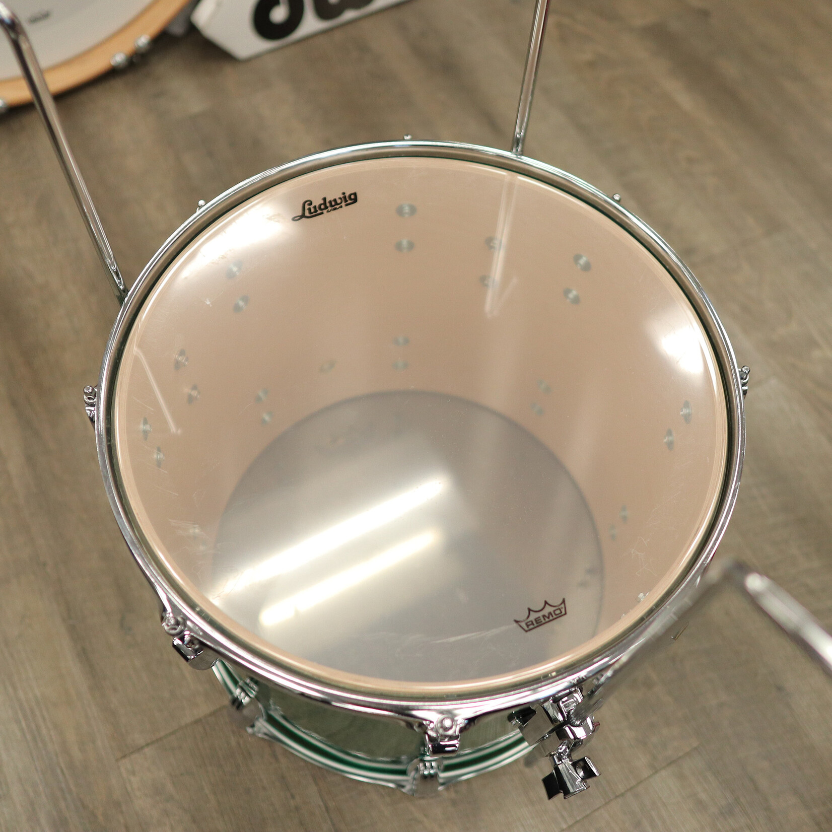 Ludwig Pre-Owned Ludwig Classic Maple 13x15" Floor Tom (Green Sparkle)