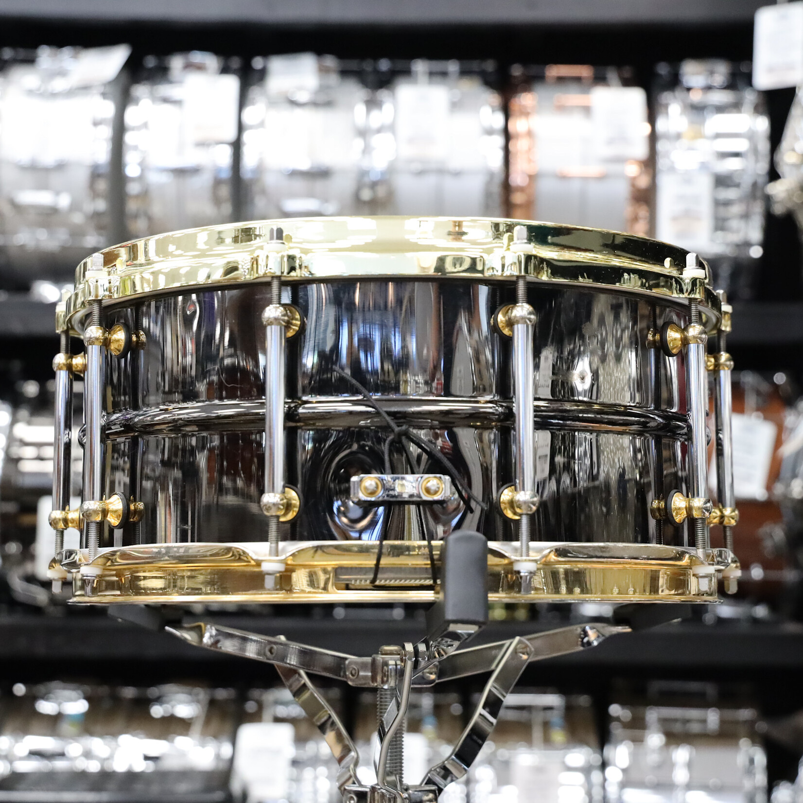 Pearl Used Pearl SF1465 6.5x14" Steve Ferrone Signature Brass Snare Drum