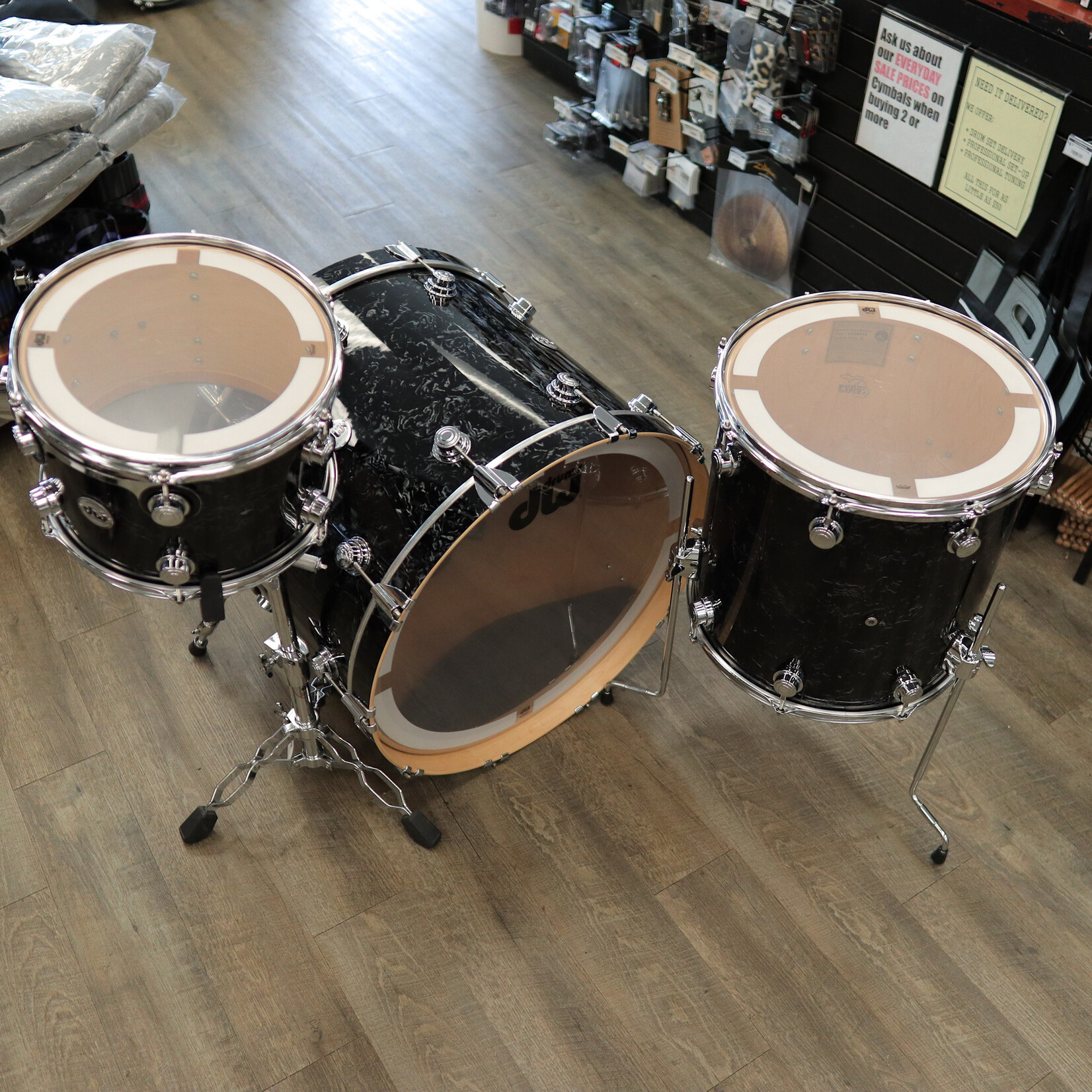 DW DW Collector's Pure Maple Standard 3-pc Shell Pack 13/16/24 (Black Velvet)