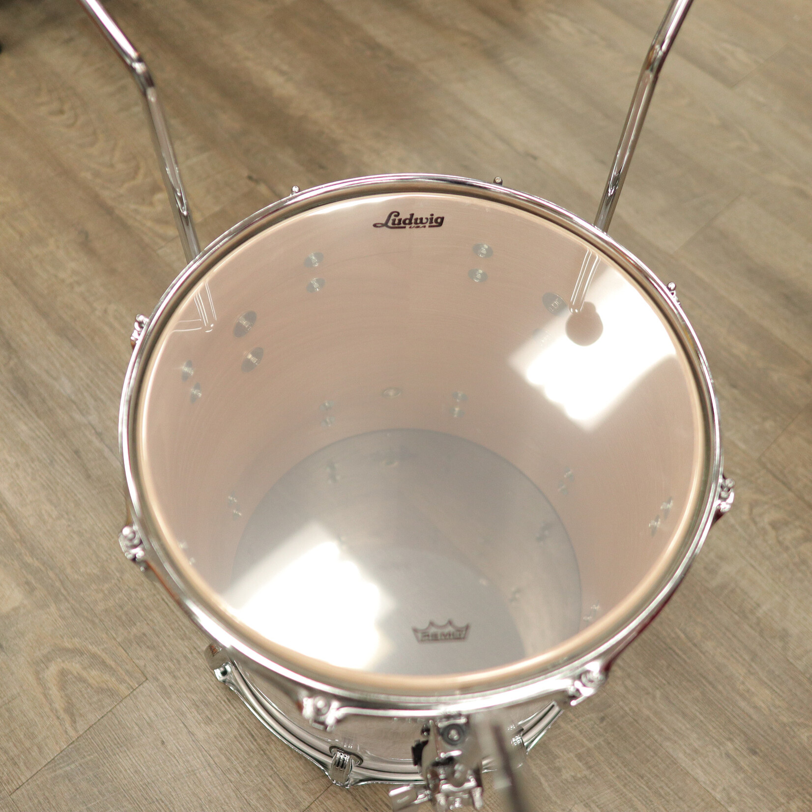 Ludwig Pre-Owned Ludwig Classic Oak 14x14" Floor Tom (White Marine Pearl)