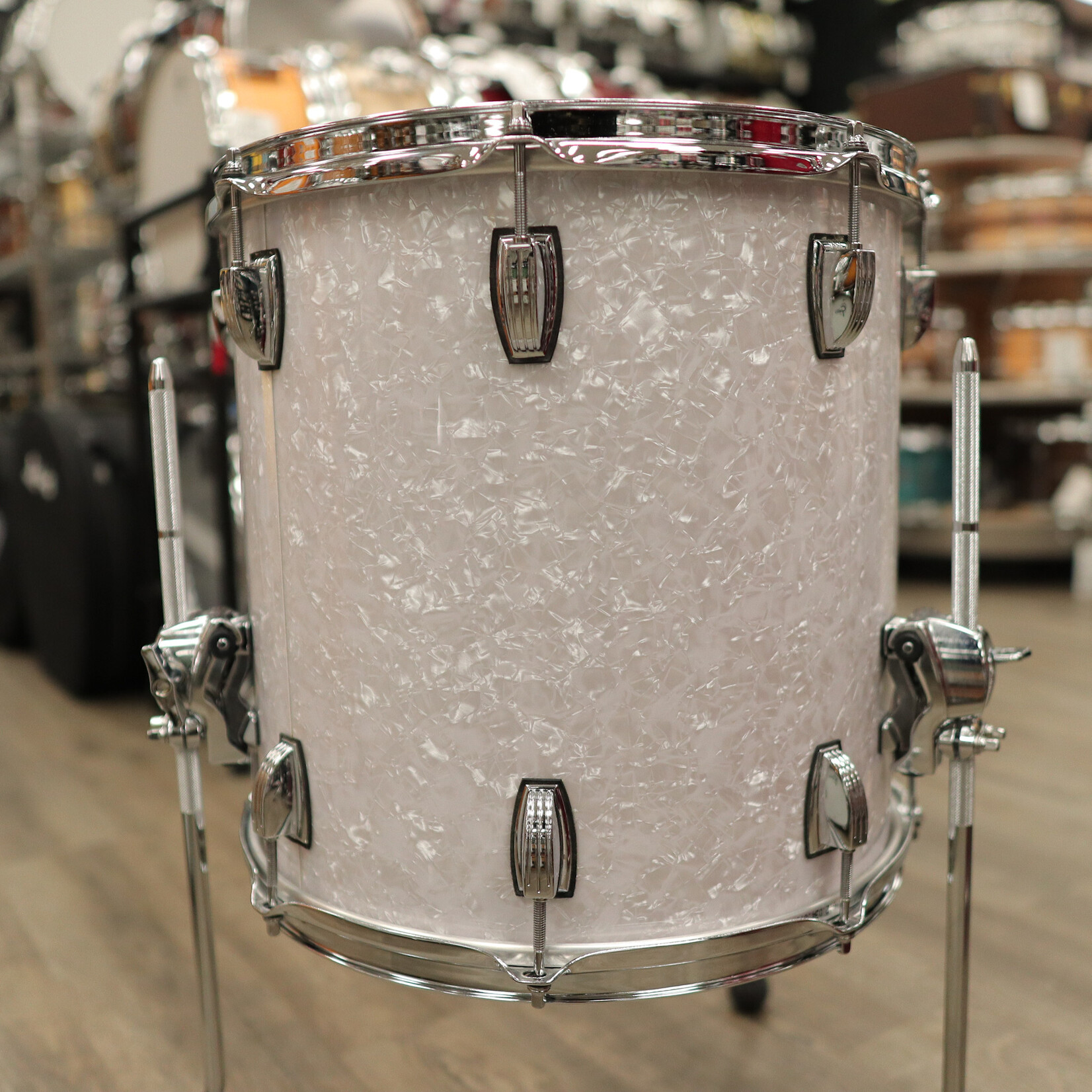 Ludwig Pre-Owned Ludwig Classic Oak 14x14" Floor Tom (White Marine Pearl)