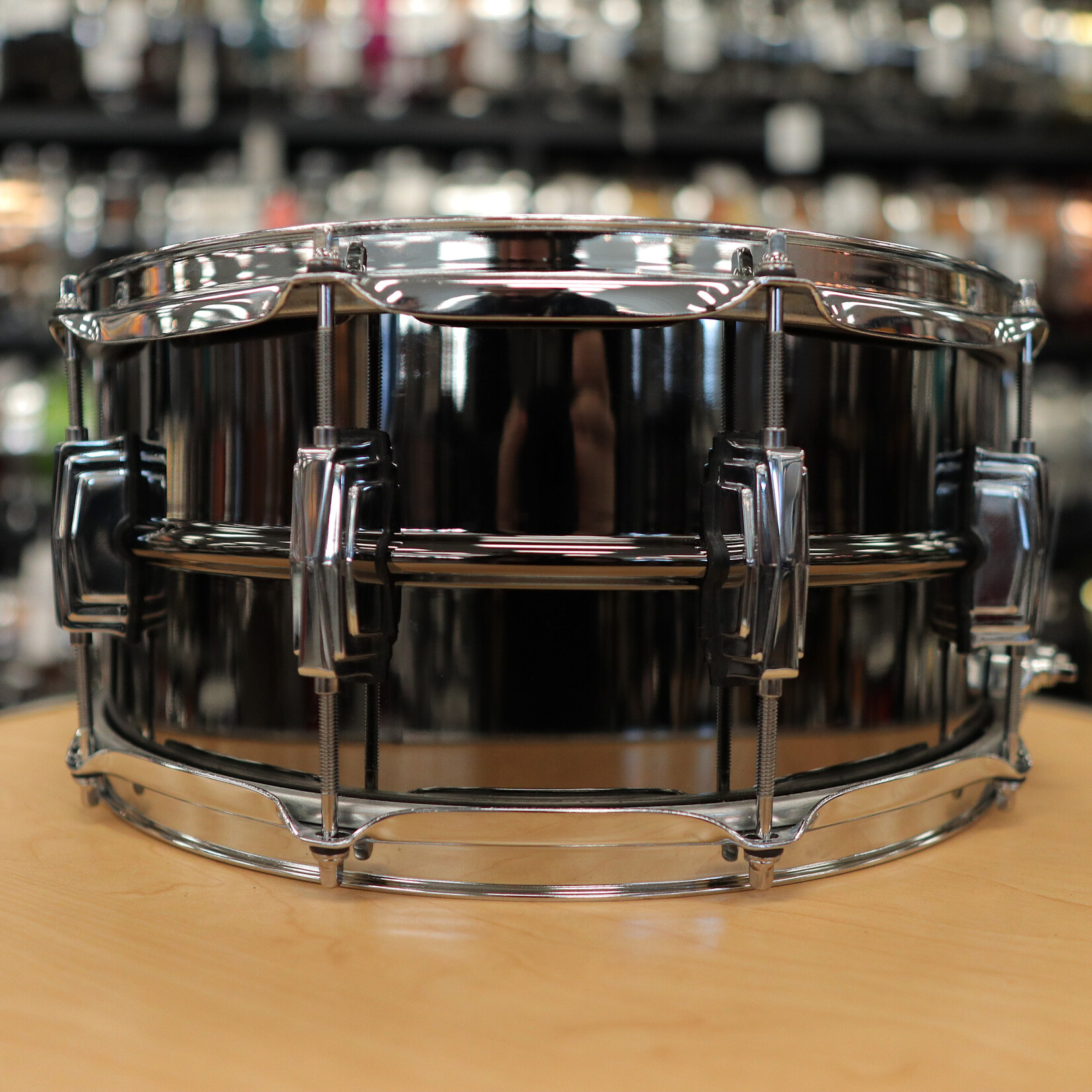 Ludwig Pre-Owned Ludwig 6.5x14" Black Beauty Snare Drum LB417