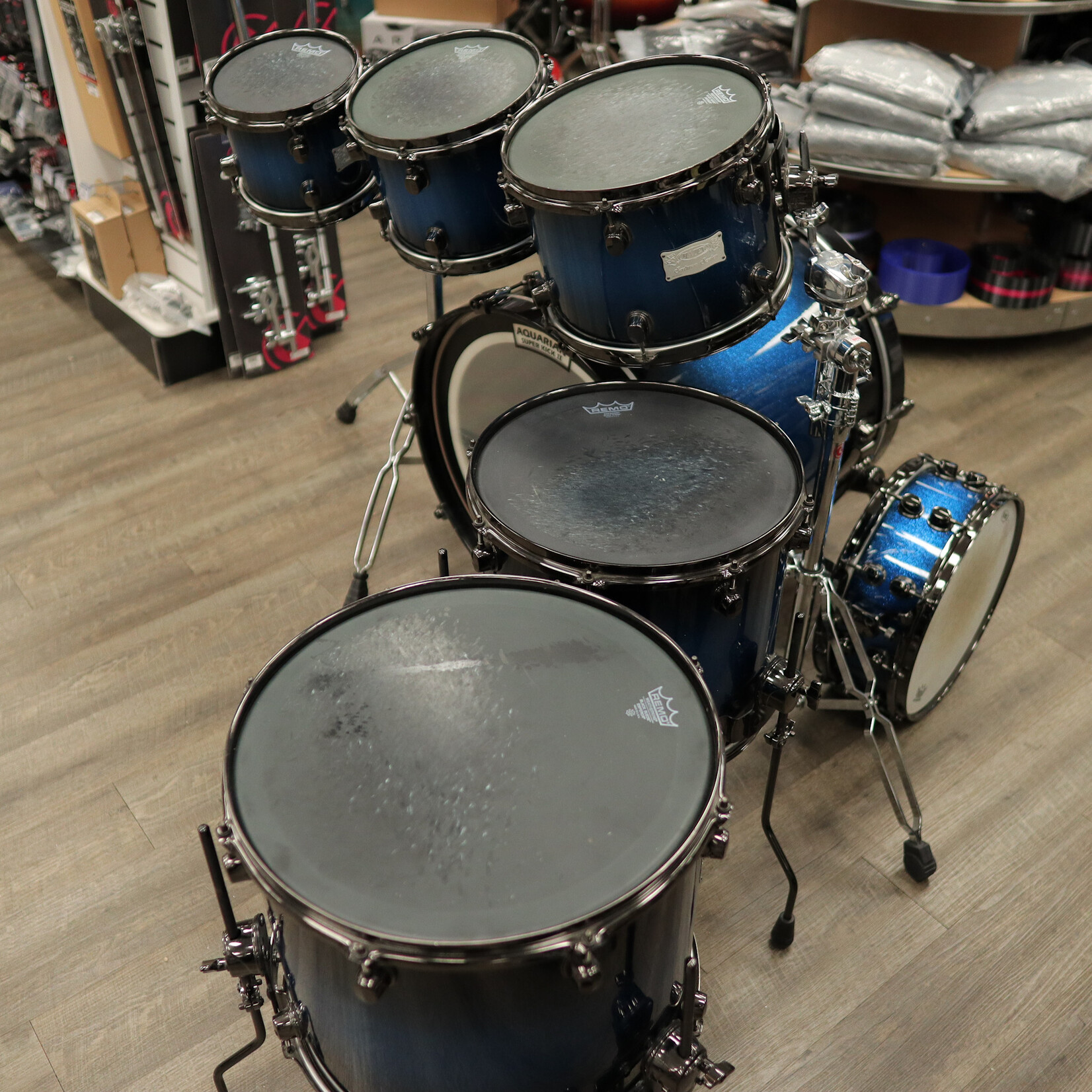 Mapex Pre-Owned Mapex Saturn III 7-Piece Shell Pack 8/10/12/14/16/22/5.5x14 (Blue Galaxy Sparkle Burst)