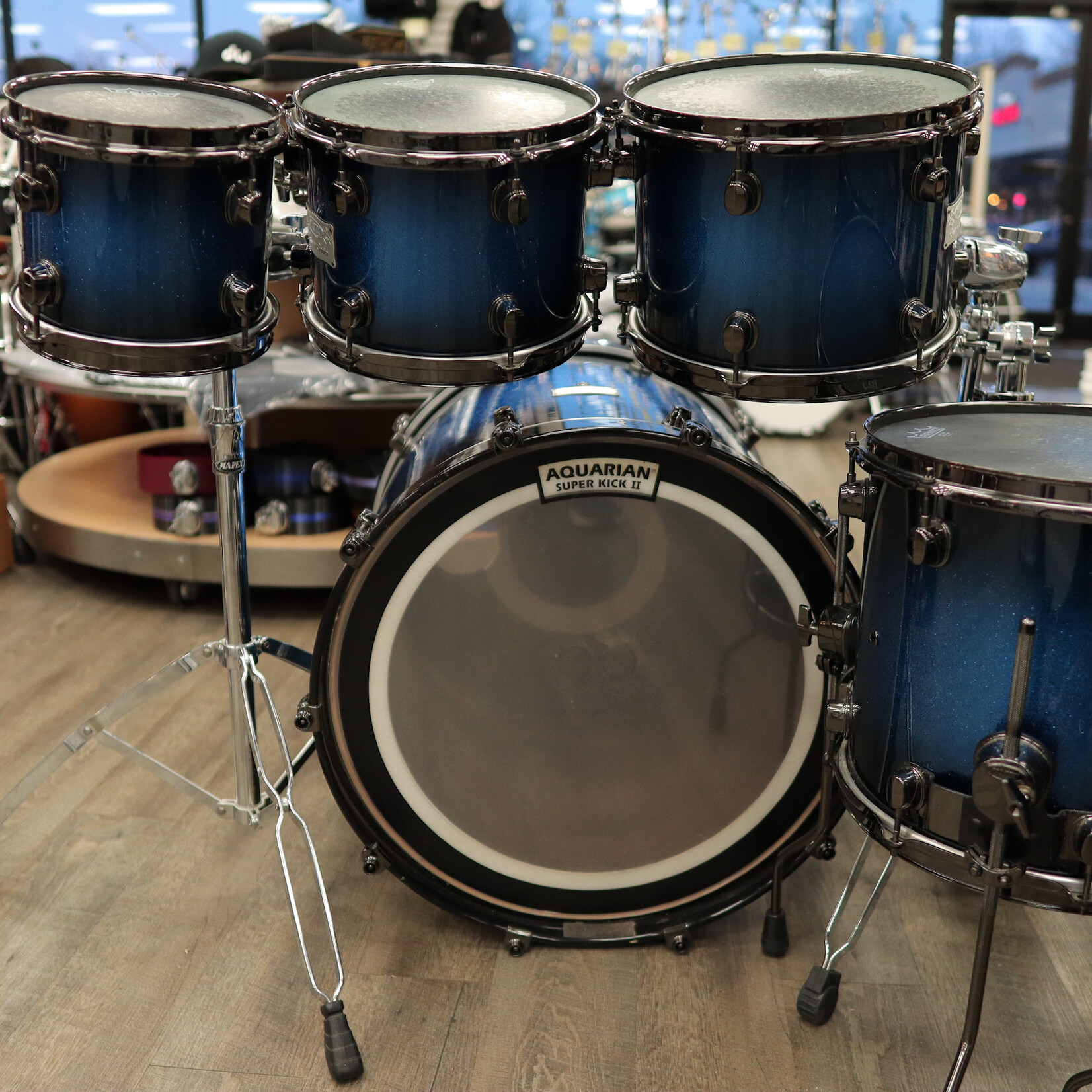 Mapex Pre-Owned Mapex Saturn III 7-Piece Shell Pack 8/10/12/14/16/22/5.5x14 (Blue Galaxy Sparkle Burst)