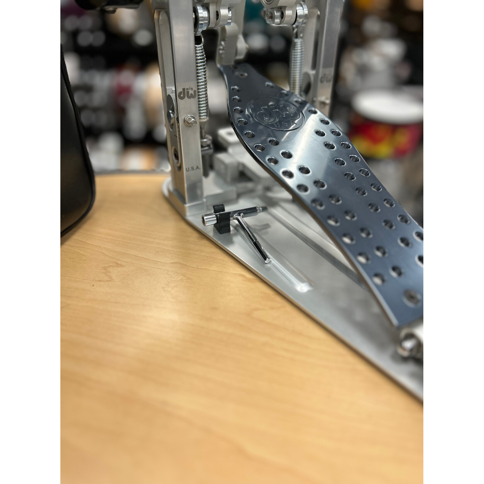 DW Demo Model DW MFG Direct Drive Double Pedal DWCPMDD2