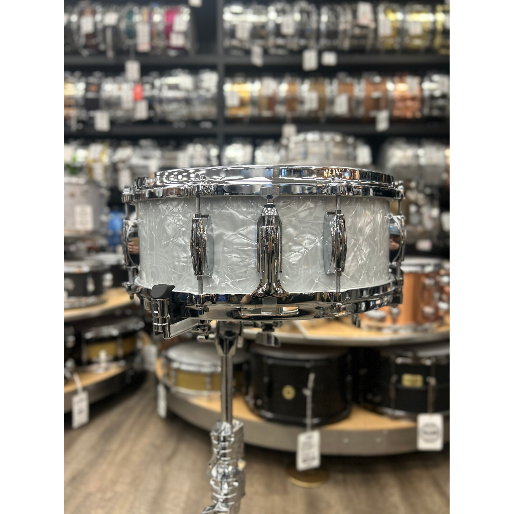 Gretsch Gretsch USA Custom 5.5 x 14" Ridgeland Snare Drum (60's Marine Pearl)