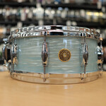 Gretsch Gretsch USA Custom 5.5 x 14" Snare Drum w. Lightning Throw-Off (Vintage Oyster White)
