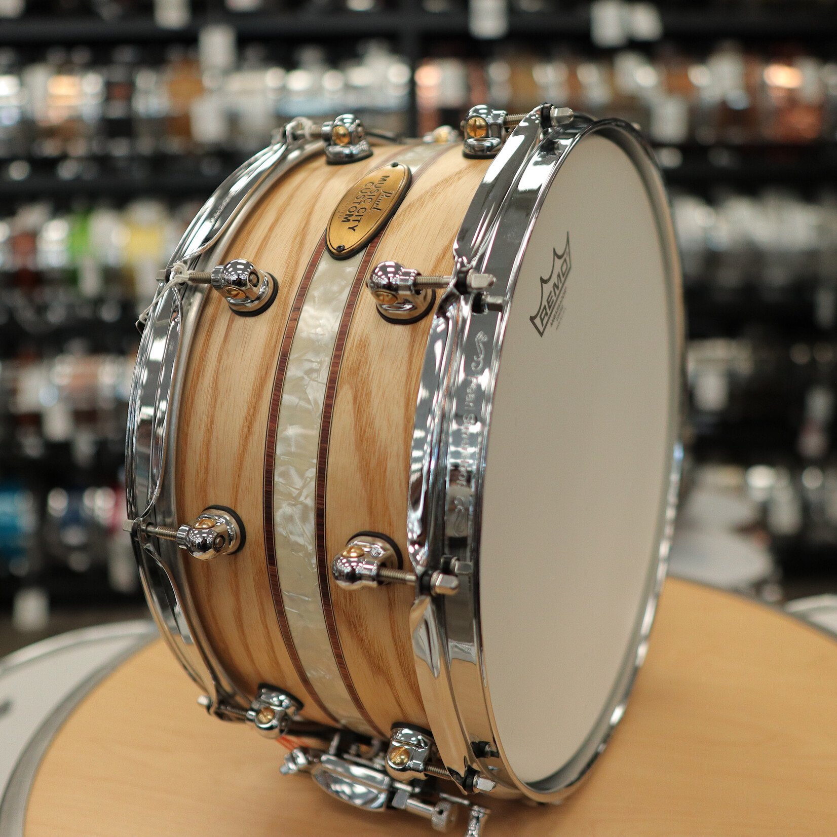 Pearl Like-New Pearl Music City Custom 6.5x14" Solid Ash w/ Kingwood Royal Inlay (MCCA1465S/C1002)