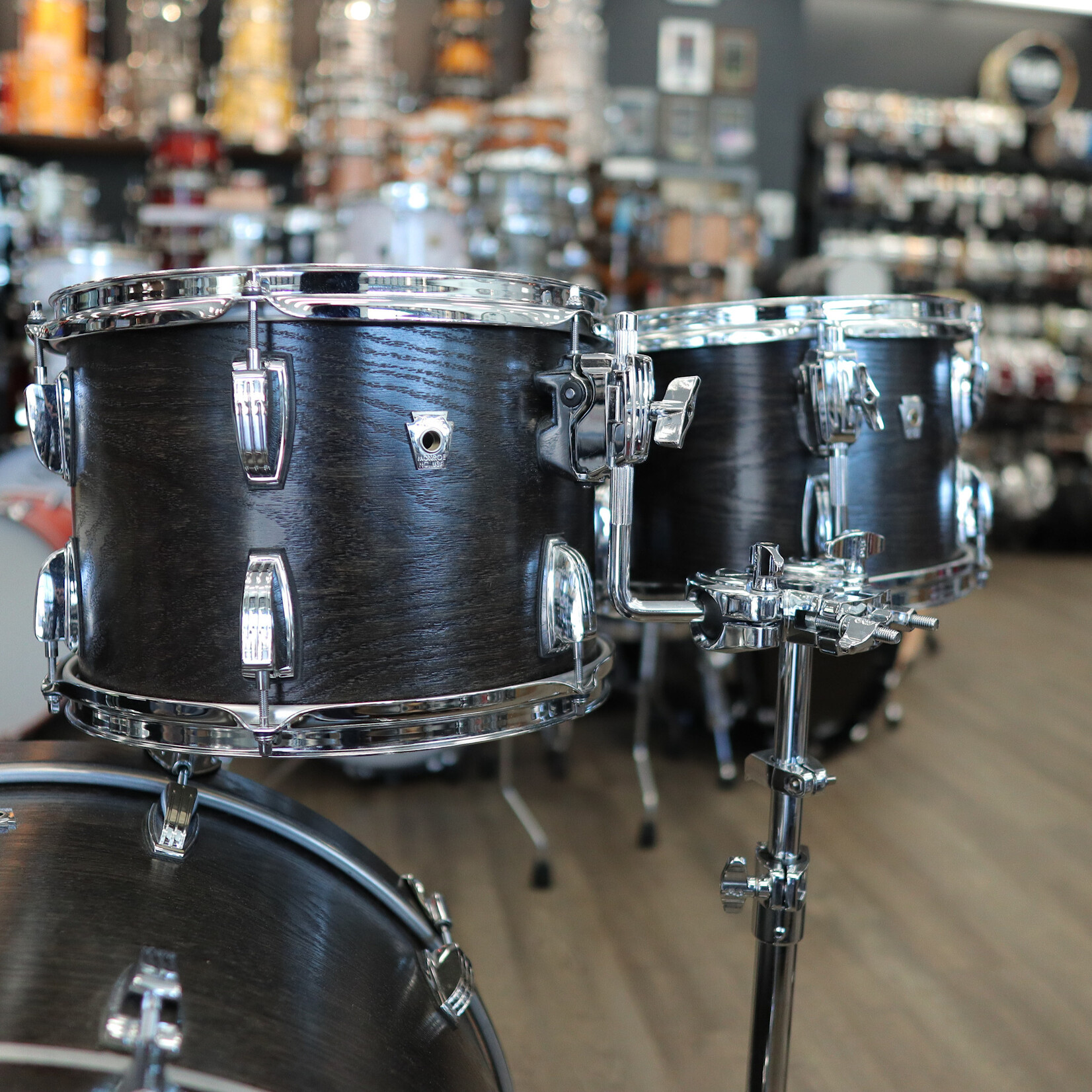 Ludwig Pre-Owned Ludwig Classic Oak 4-Piece Shell Pack 12/13/16/24 (Smoke)