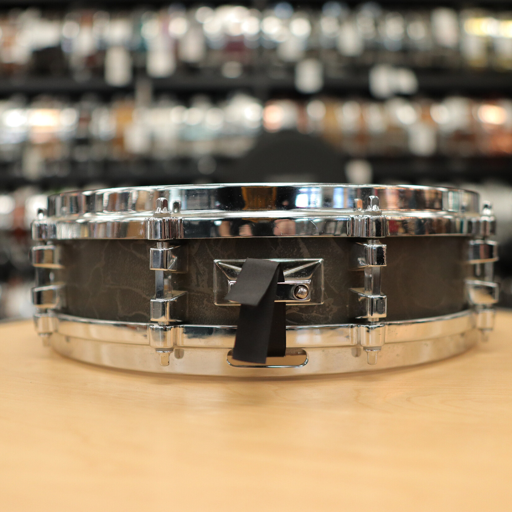 Remo Pre-Owned Remo Advanced Acousticon 3.5x14" Gold Crown Piccolo Snare Drum