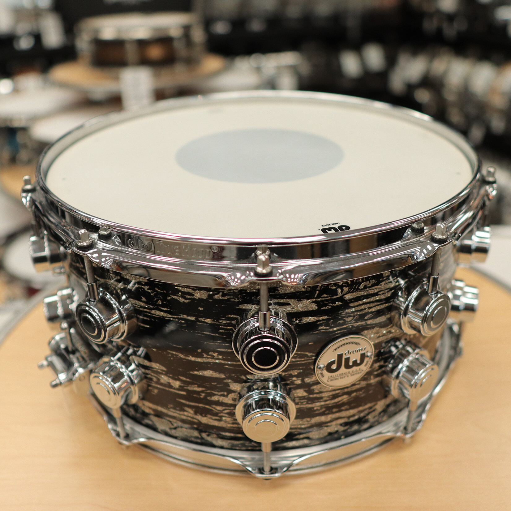 DW Like-New DW Collector's Series Maple/ Mahogany 7x14" Snare Drum (Black Oyster Glass)
