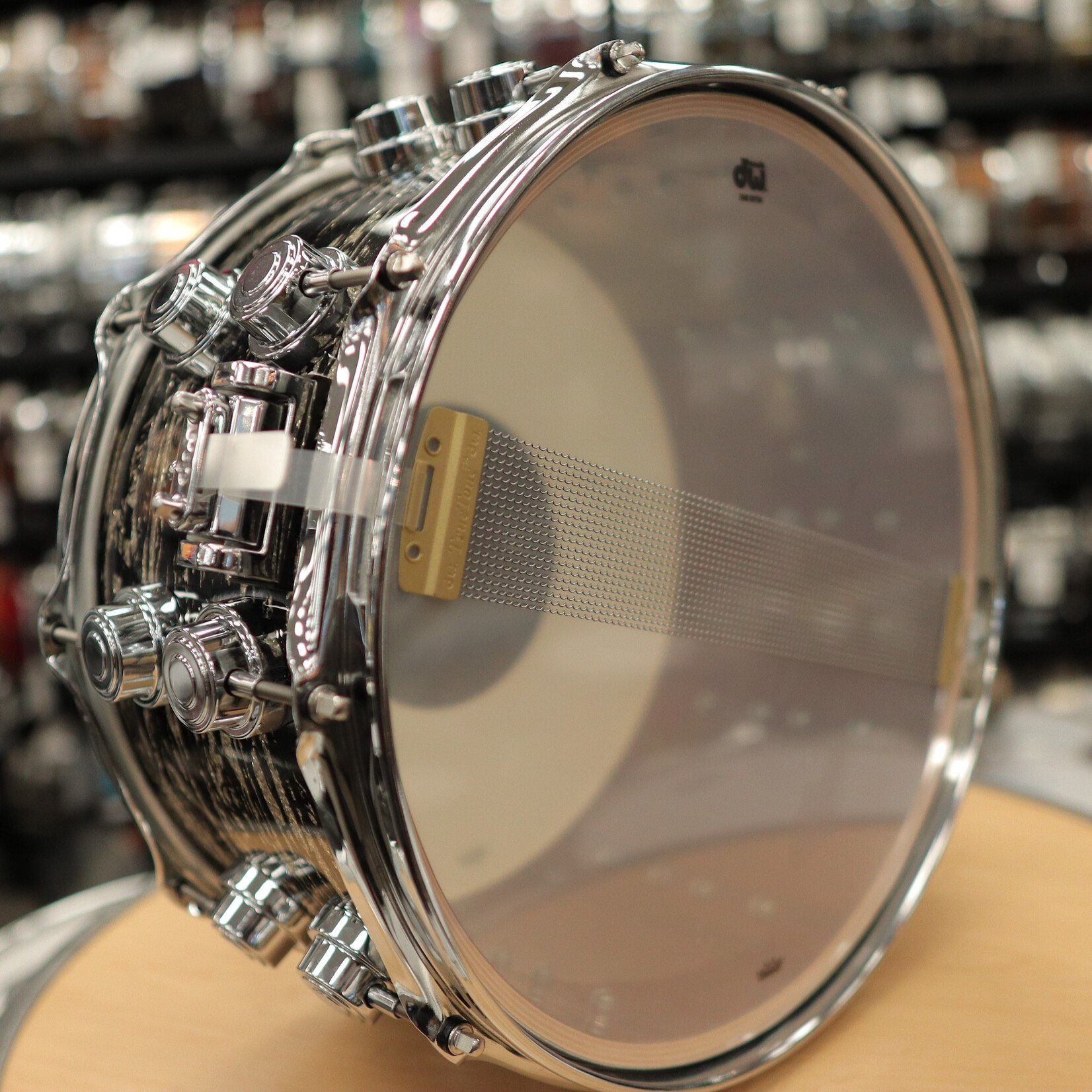 DW Like-New DW Collector's Series Maple/ Mahogany 7x14" Snare Drum (Black Oyster Glass)