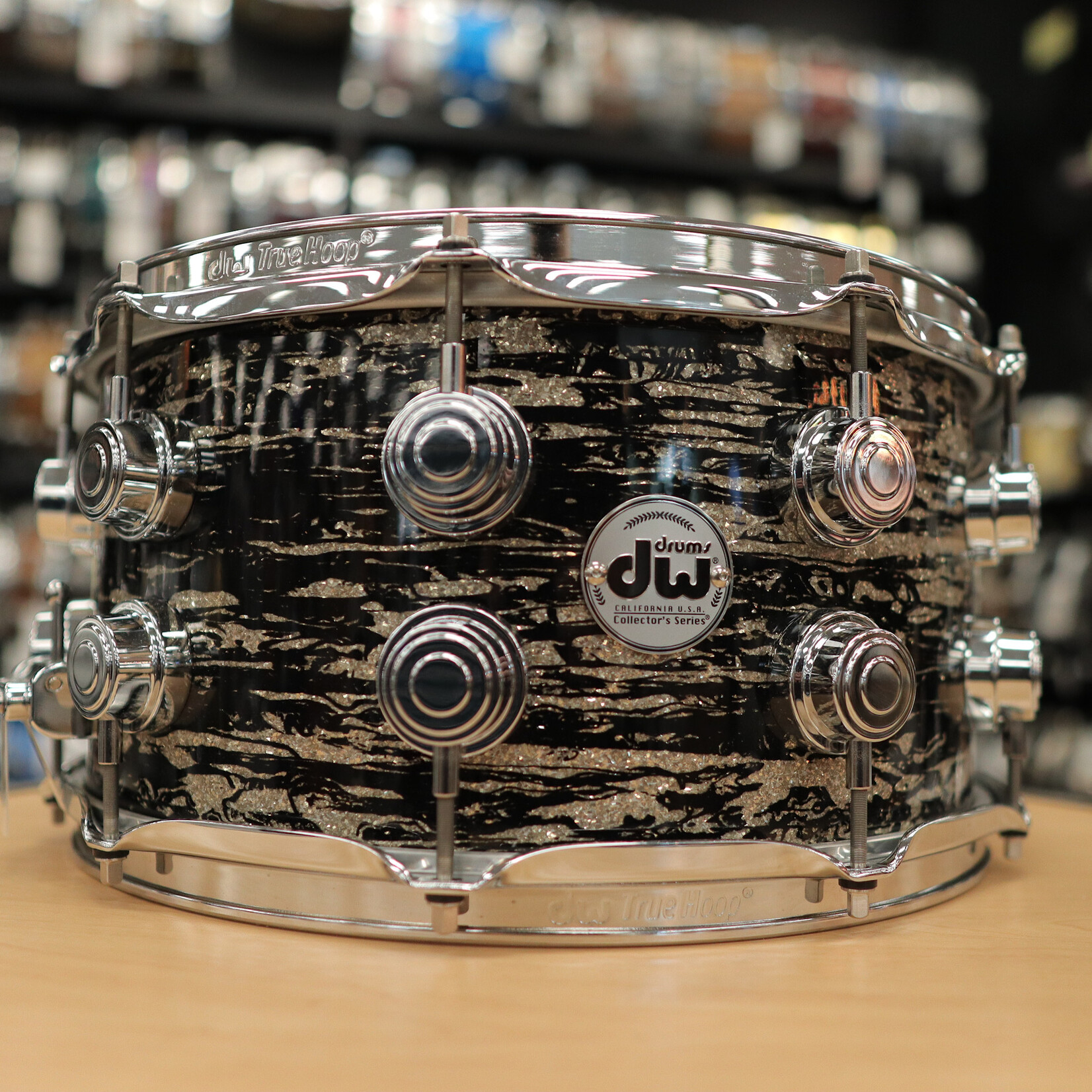 DW Like-New DW Collector's Series Maple/ Mahogany 7x14" Snare Drum (Black Oyster Glass)