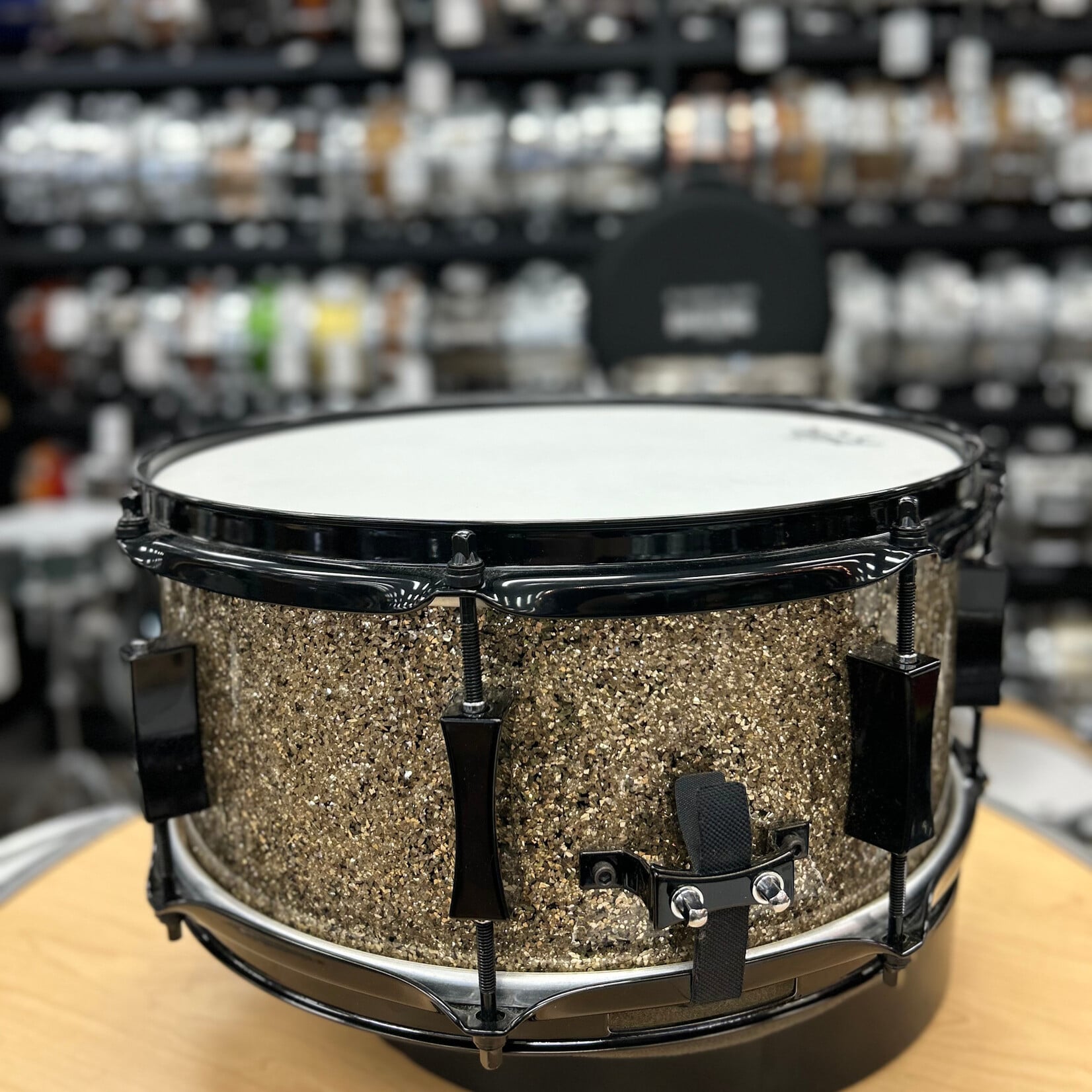 Pork Pie Used Pork Pie 6.5x13" 8-Ply Mahogany/Maple Snare Drum Ginger Glass With Black Hardware