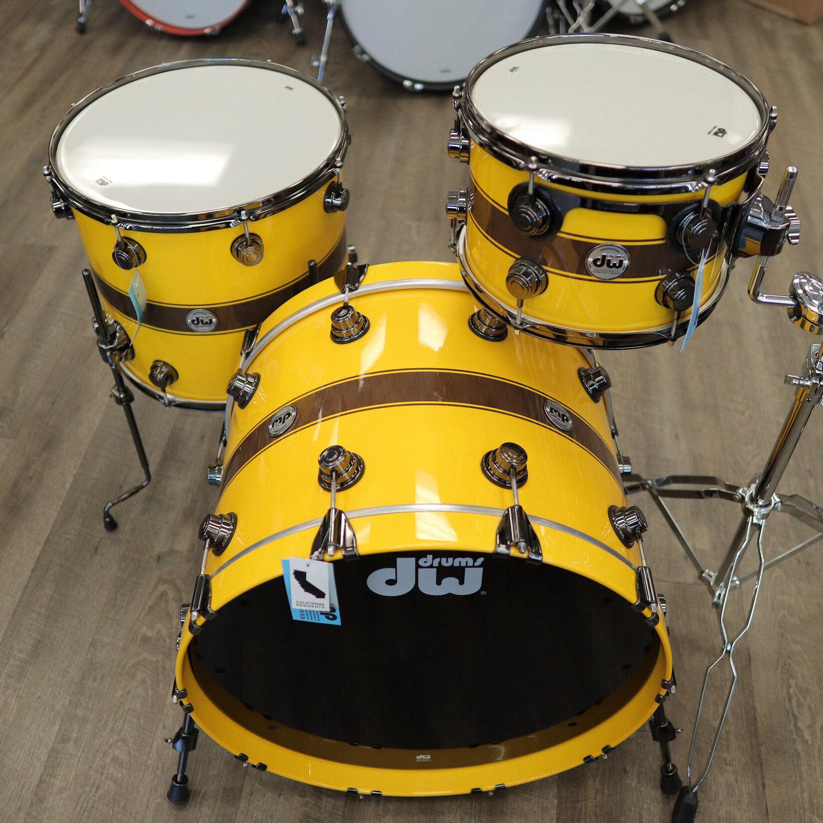 DW Demo DW Collector's Maple/Mahogany Exotic 3-Piece Shell Pack 12/16/22 (Inca Gold Pearlescent w/ Kandy Black Rally Stripes & Black Nickel Hardware)
