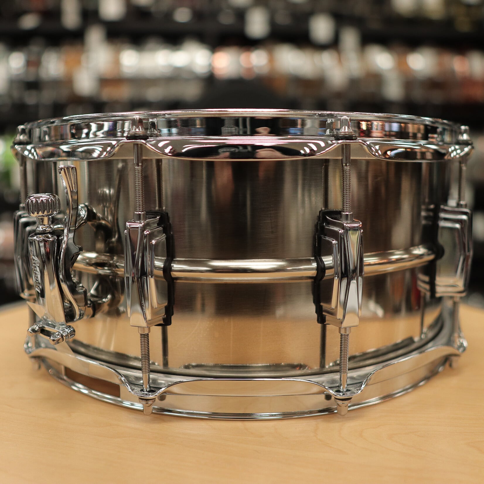 Ludwig Pre-Owned Ludwig Limited Edition 6.5x14" Pewter Copperphonic Snare Drum LC665