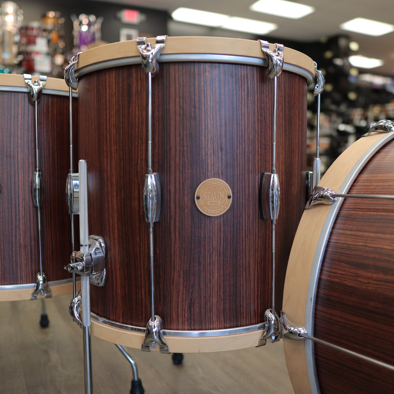 Spaun Used Spaun Revolutionary 4-Piece Maple Shell Pack 13/16/18/22 (Vertical Caramel Zebrawood)