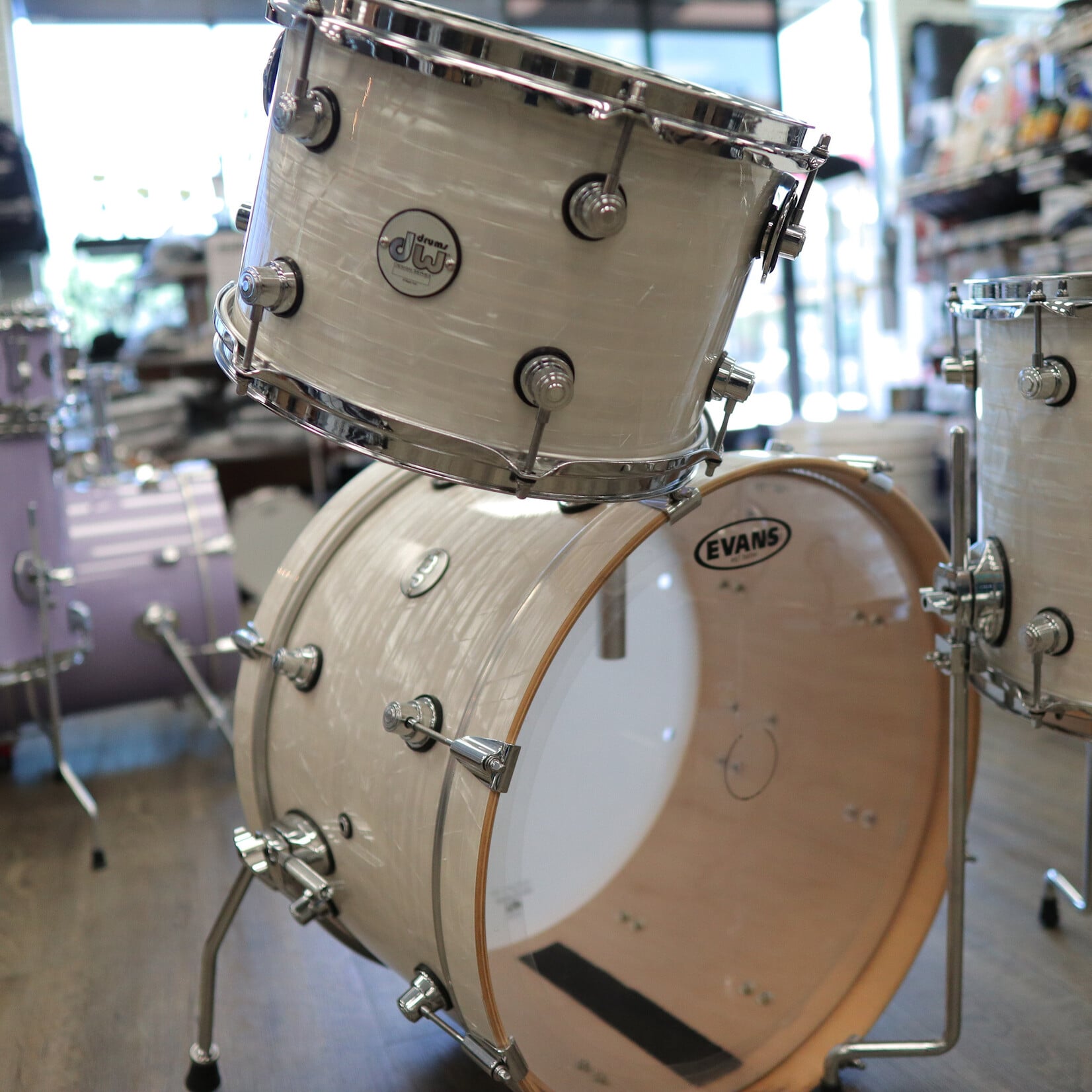 DW Pre-Owned DW Design Series Frequent Flyer 3-pc Shell Pack (20/12/14) White Onyx