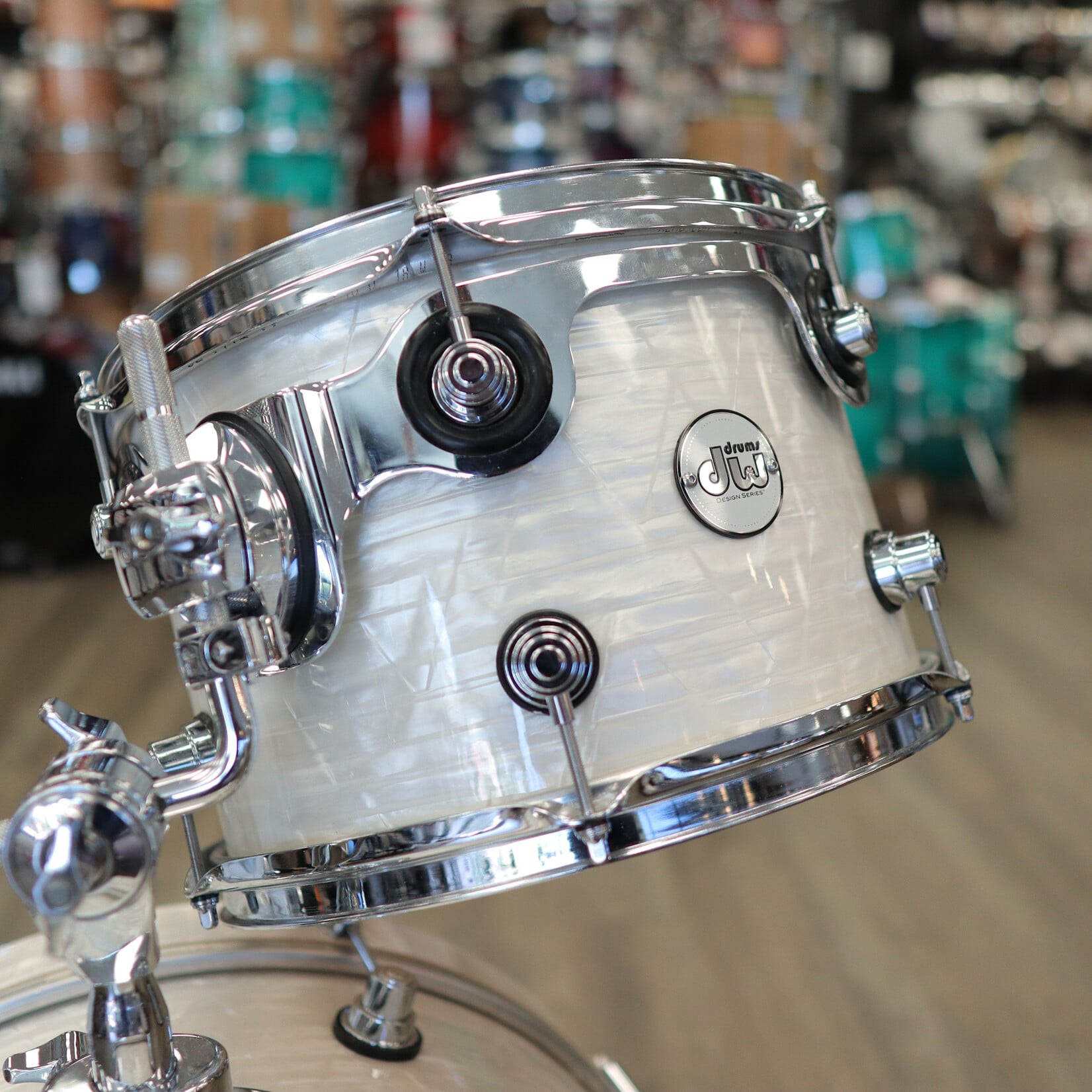 DW Pre-Owned DW Design Series Frequent Flyer 3-pc Shell Pack (20/12/14) White Onyx