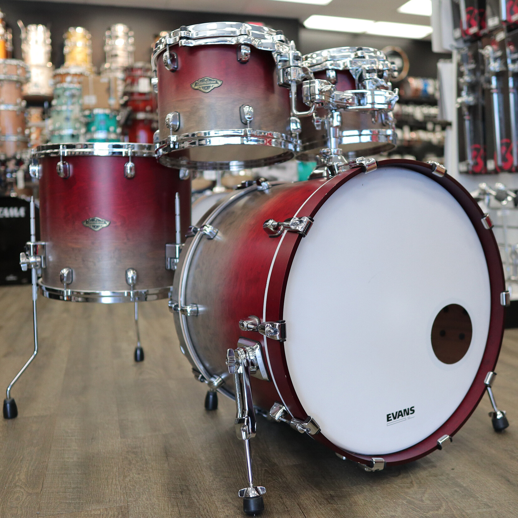 Tama Pre-Owned Tama Starclassic Walnut/ Birch 4-Piece Shell Pack 10/12/16/22 (Satin Burgundy Fade)