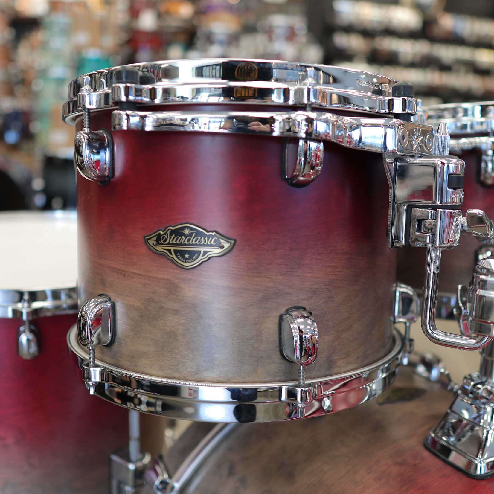 Tama Pre-Owned Tama Starclassic Walnut/ Birch 4-Piece Shell Pack 10/12/16/22 (Satin Burgundy Fade)