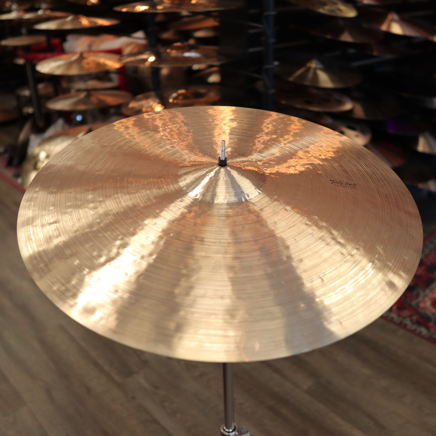 Timothy Roberts Timothy Roberts 23.5" New Prism 2722g Cymbal