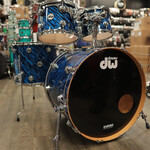 DW Pre-Owned DW Collector's Series 4-Piece Maple Shell Pack 10/12/16/22 (Twisted Blue Oyster)